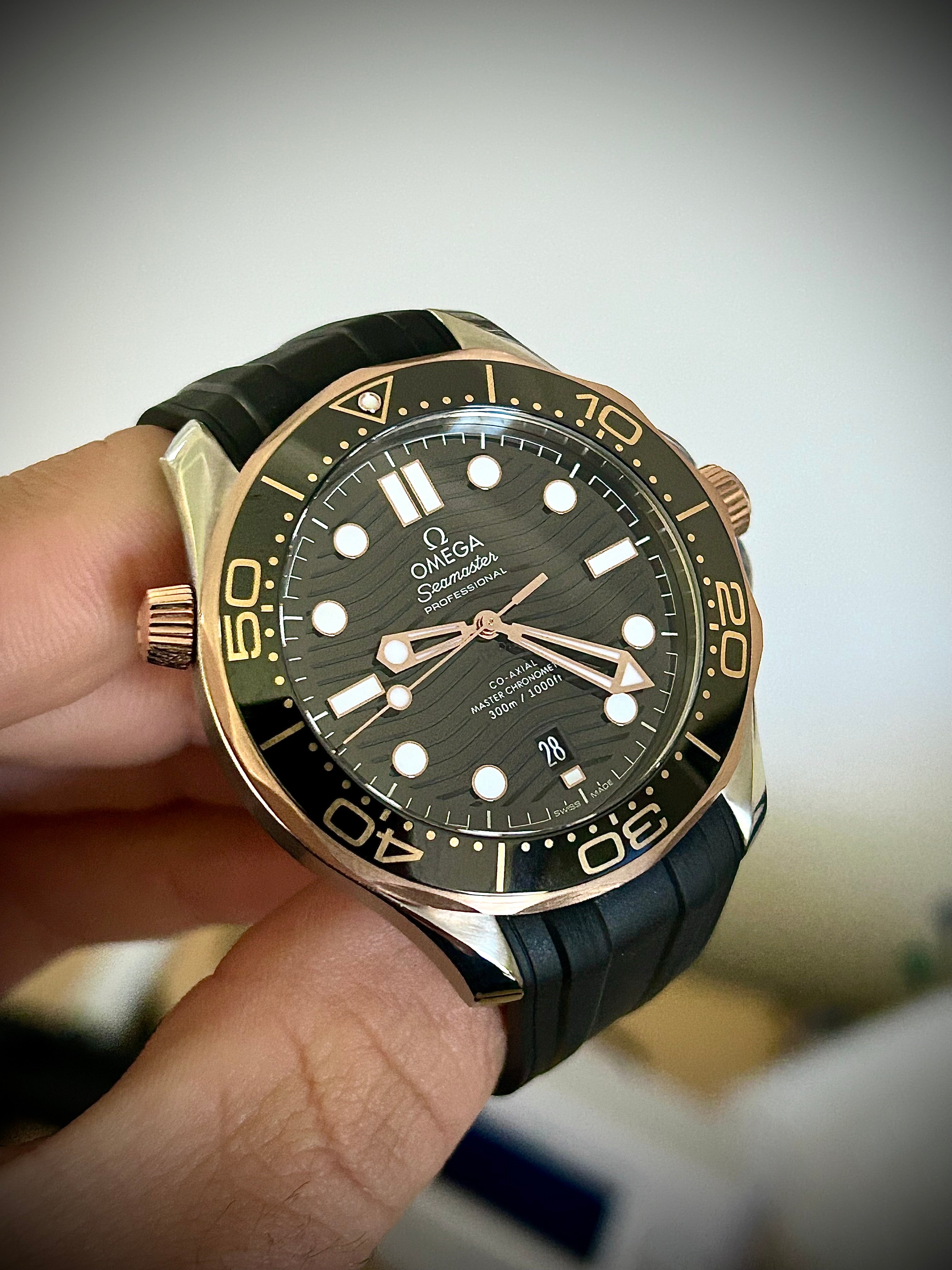 CIRCA 2021 OMEGA SEAMASTER 300, SEDNA, SERVICED, WATCH AND BOX, INC GST