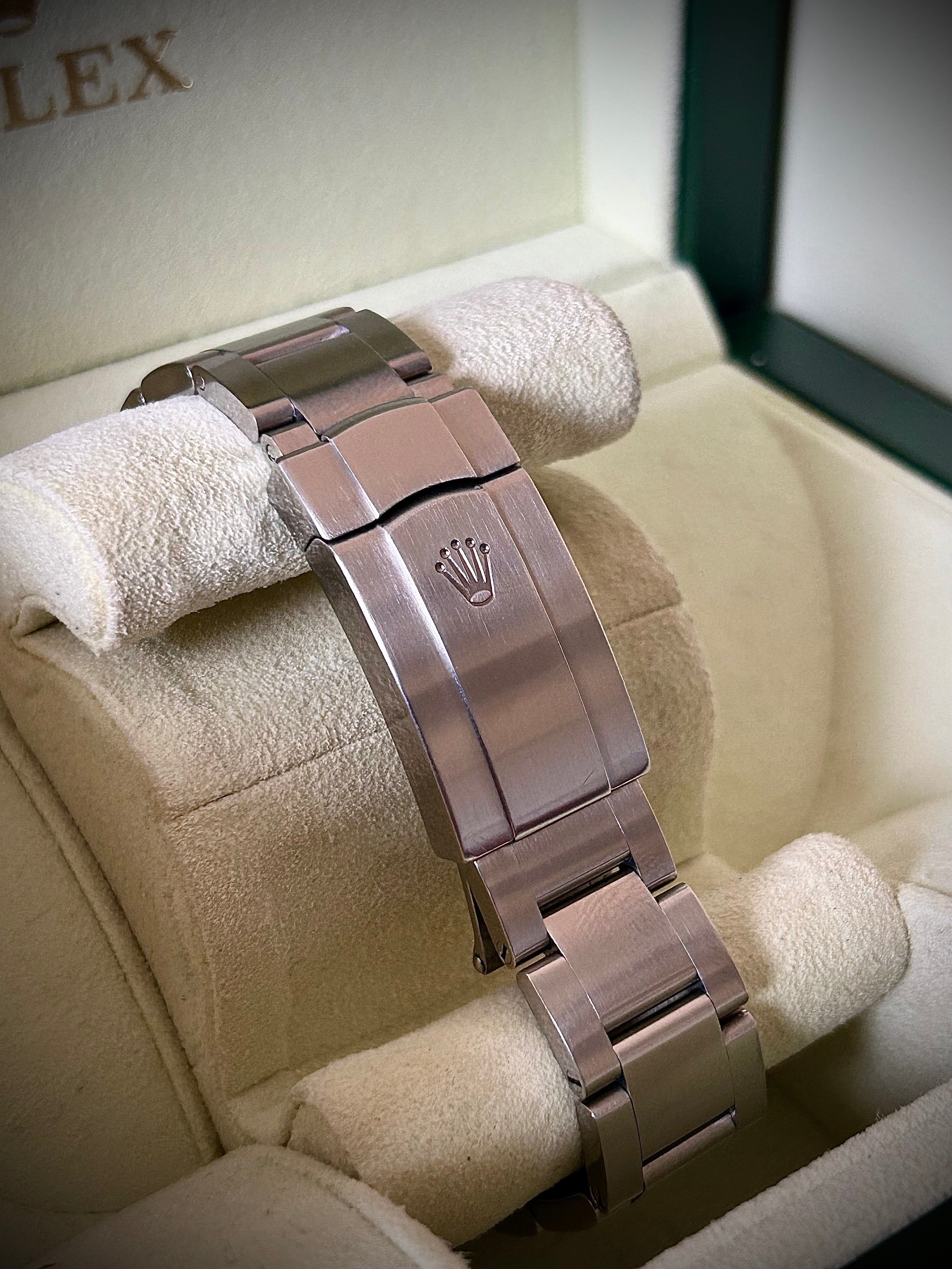 2011 ROLEX OYSTER PERPETUAL 36, FULL SET, INC GST