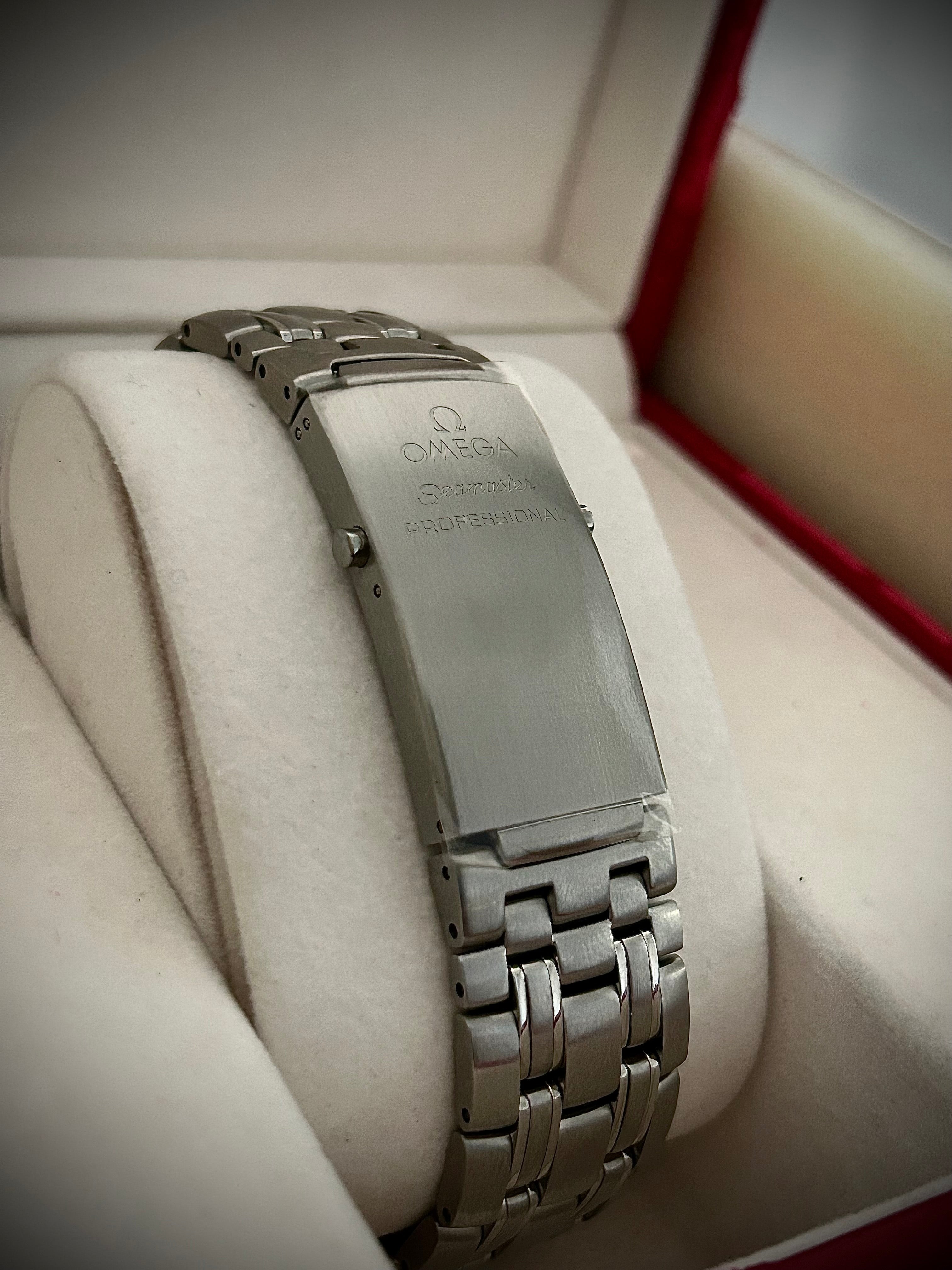 2010 OMEGA SEAMASTER 300, FULL SET, INC GST