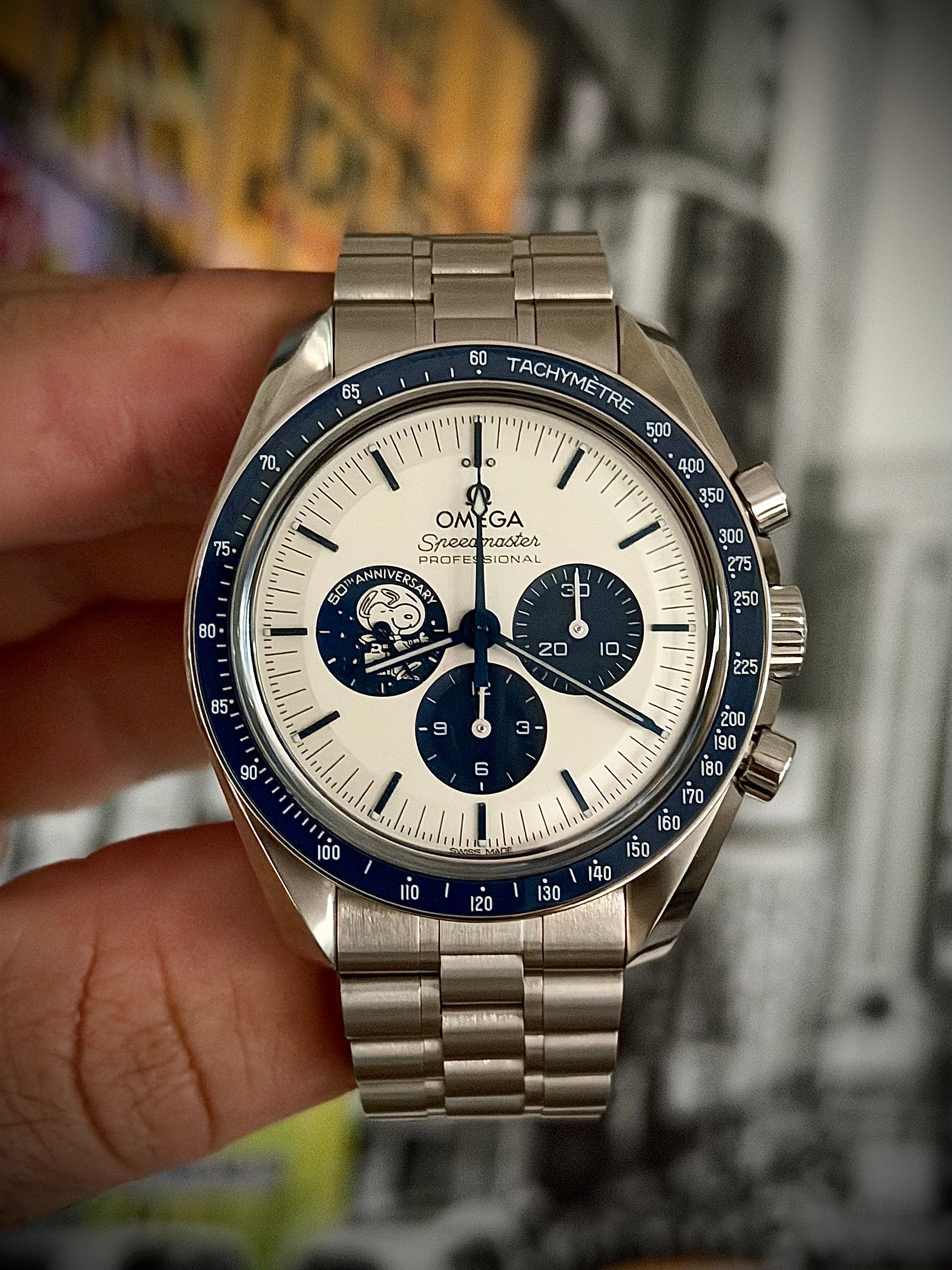 2022 OMEGA SPEEDMASTER SILVER SNOOPY ON BRACELET, FULL SET, INC GST