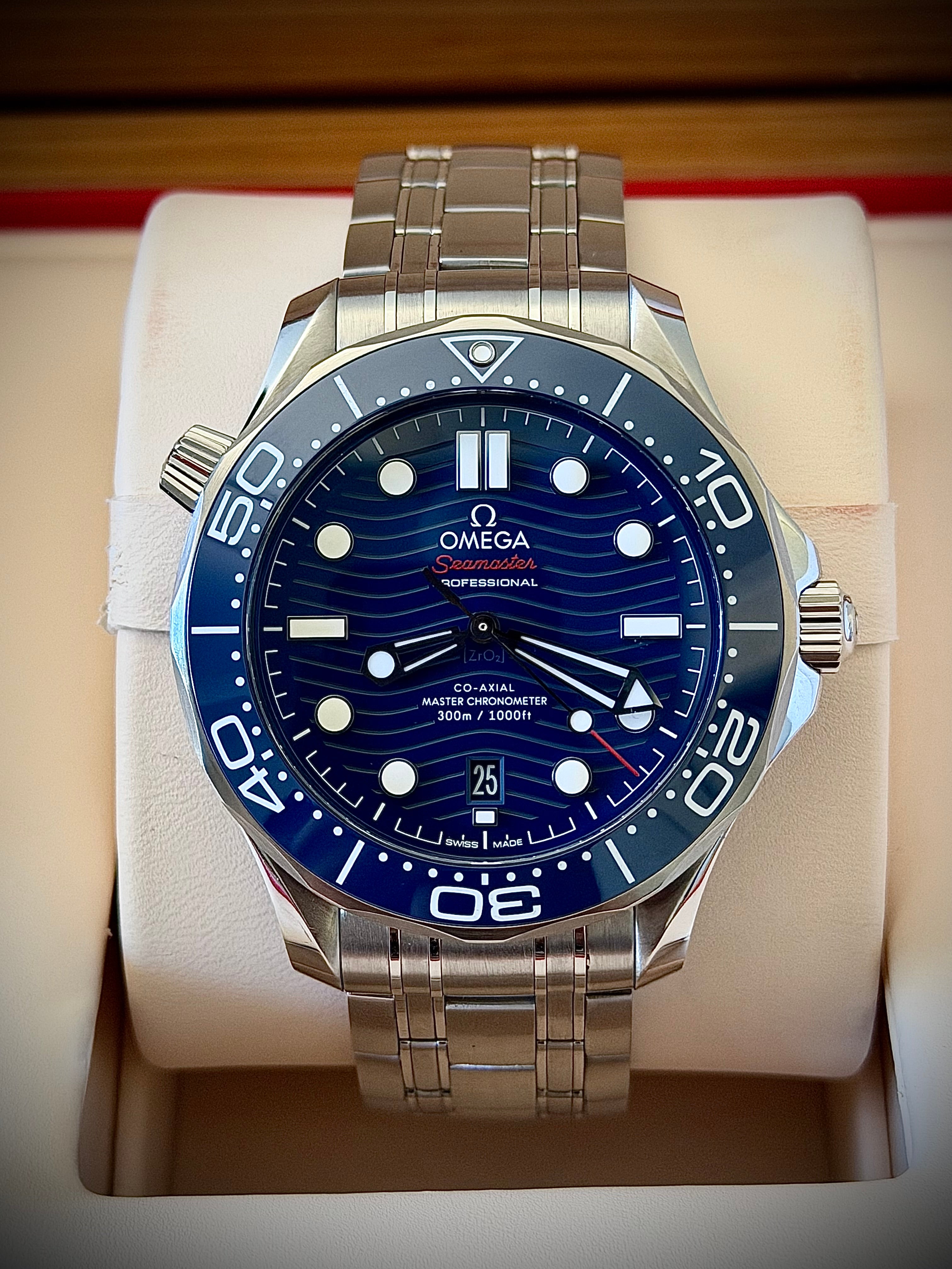 2019 OMEGA SEAMASTER 300, BLUE DIAL, FULL SET, INC GST