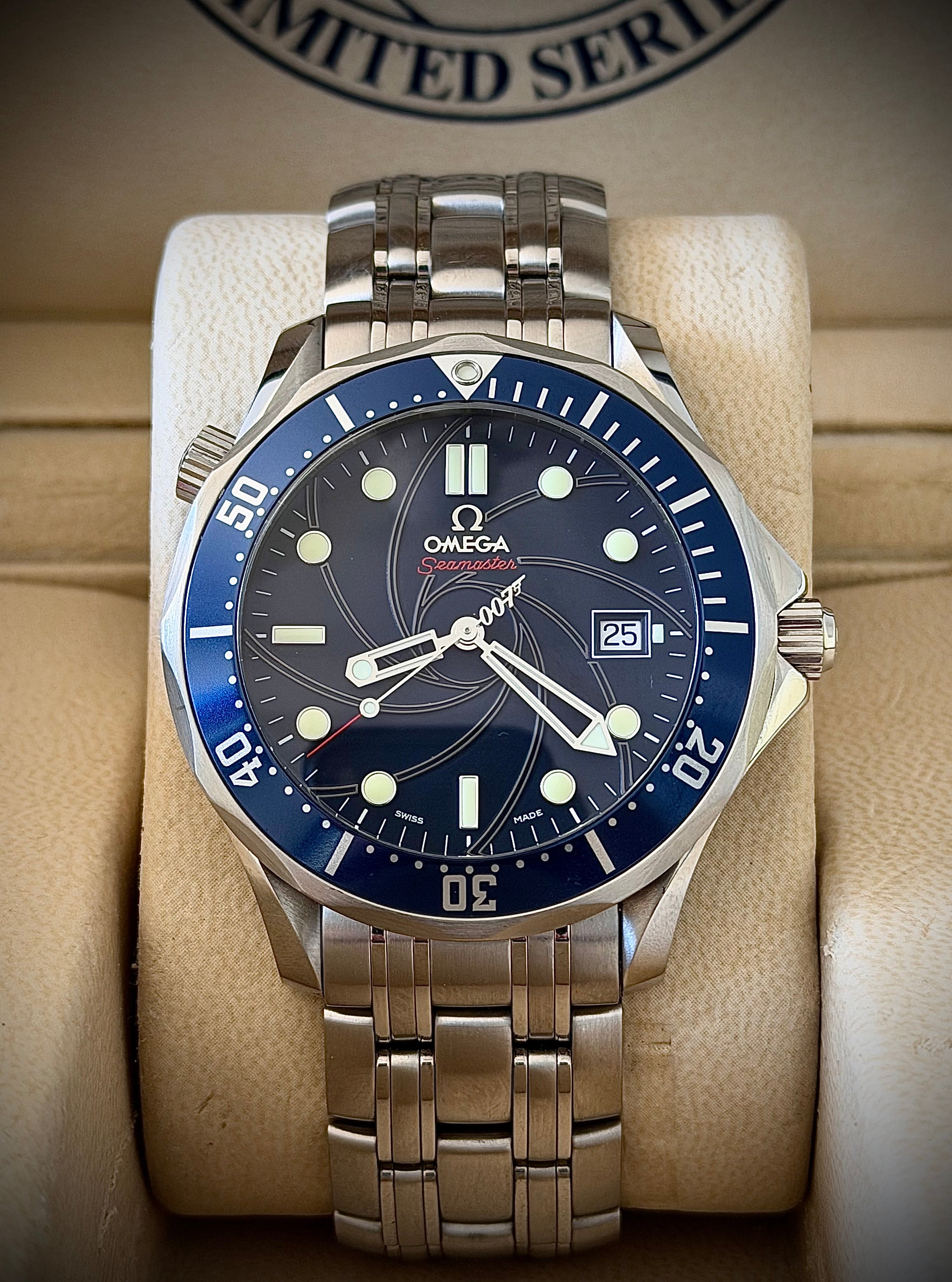 2007 OMEGA SEAMASTER PROFESSIONAL 300M “CASINO ROYALE” 007, 2226.80, FULL SET, INC GST