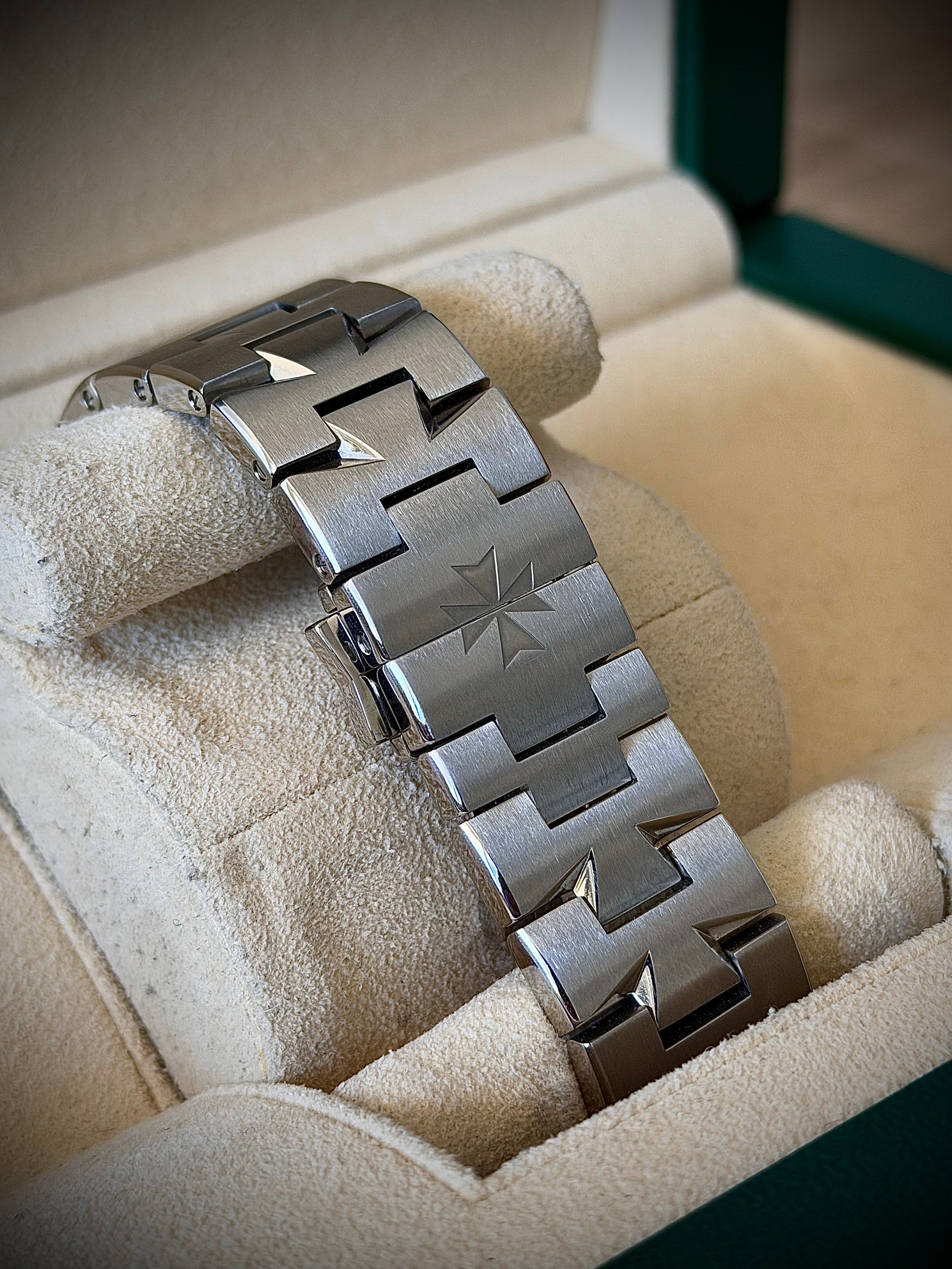 2007 VACHERON CONSTANTIN OVERSEAS, 47040/B01A-9094, BLACK DIAL, FULL SET, INC GST