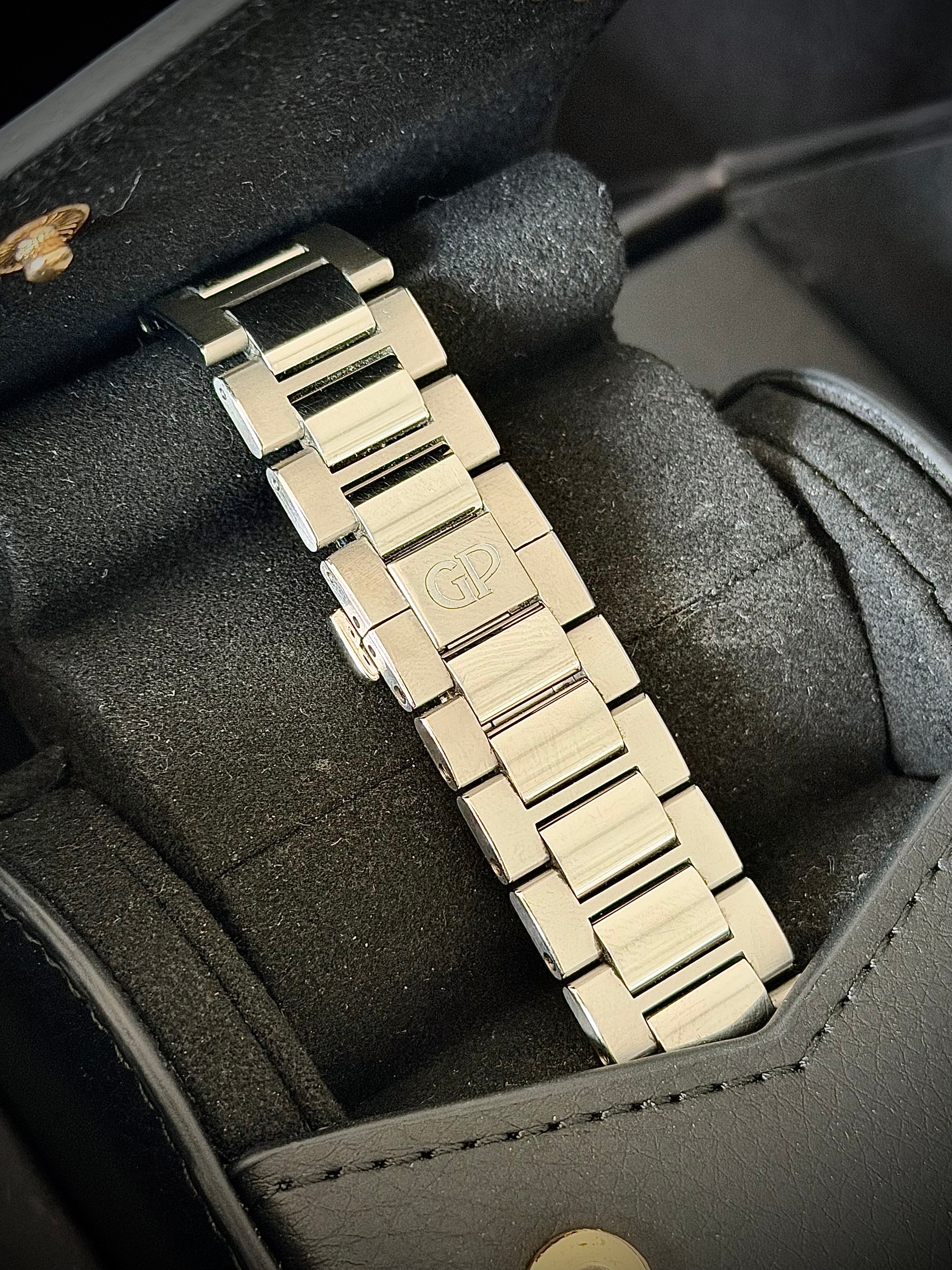 2025 GIRARD-PERREGAUX LAUREATO GREEN, 81010-11-3153-1CM, FULL SET, INC GST