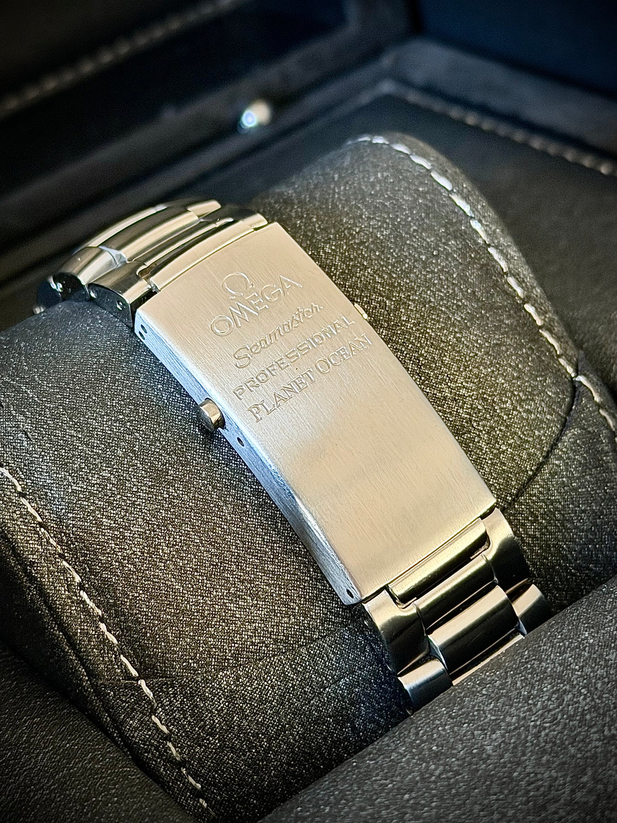2010 OMEGA SEAMASTER PLANET OCEAN 600M “LIQUIDMETAL” LIMITED EDITION, 222.30.42.20.01.001, FULL SET, EXCELLENT CONDITION, INC GST