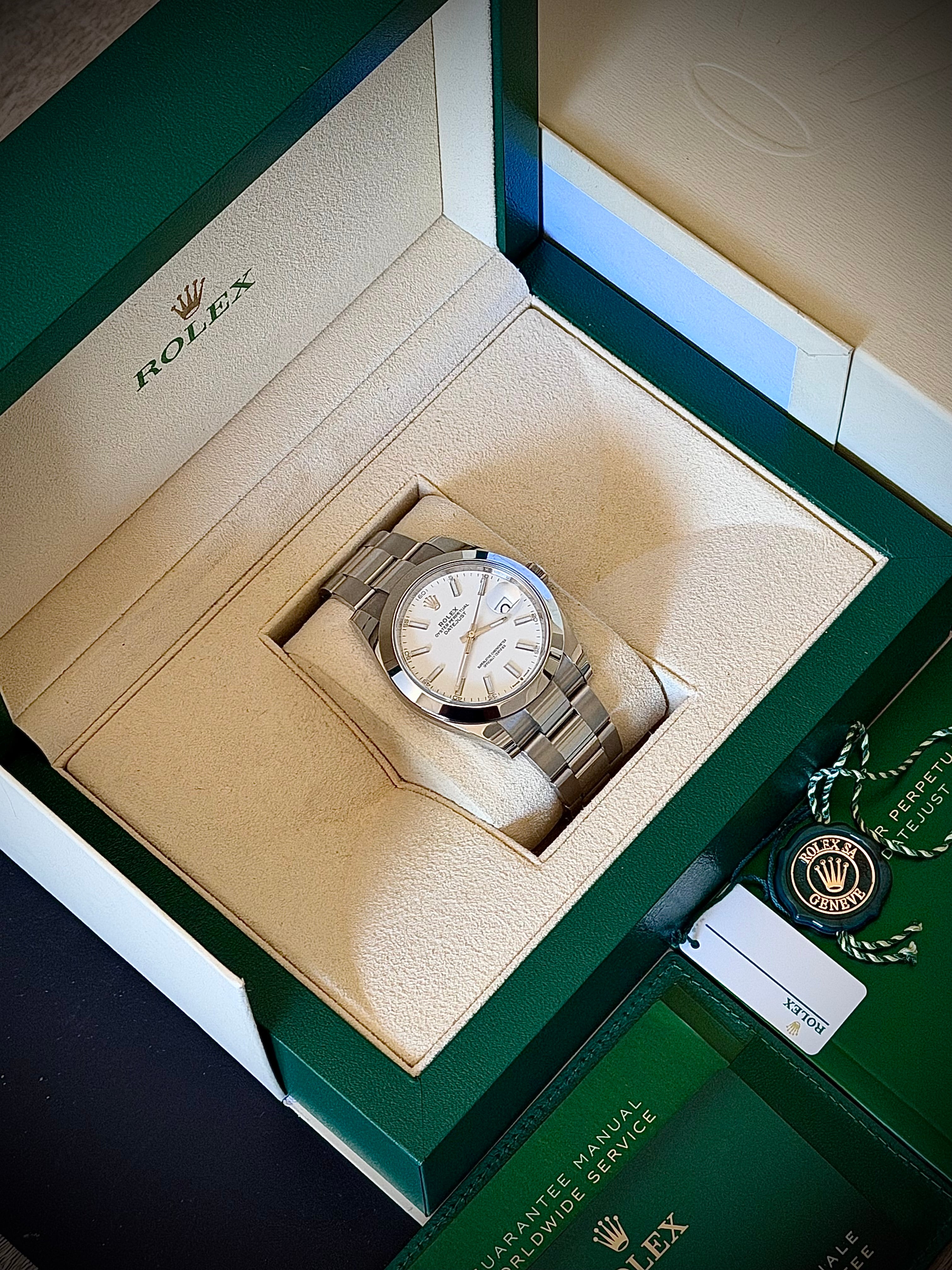2021 ROLEX DATEJUST 41, WHITE DIAL, 126300, FULL SET, INC GST