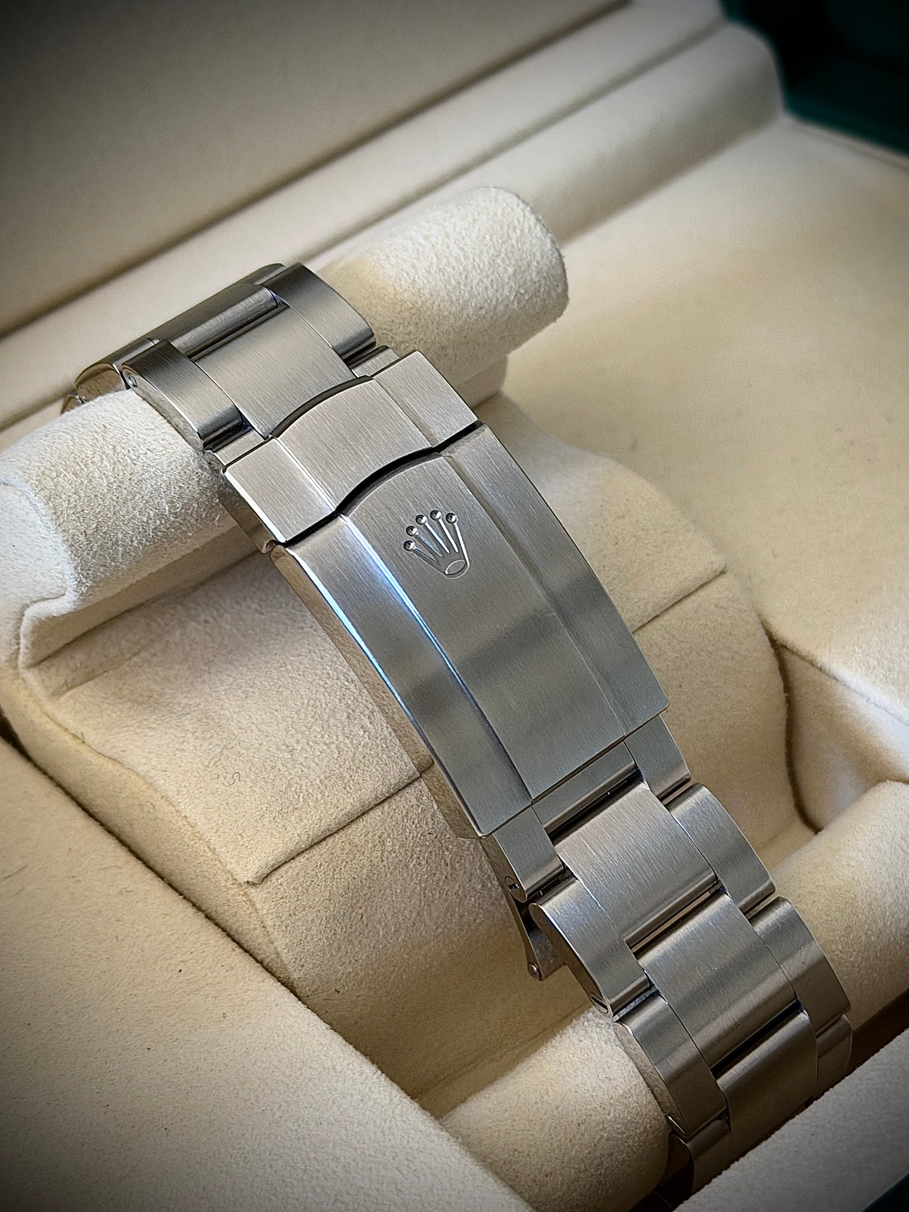 2025 ROLEX OYSTER PERPETUAL 41, MATTE BLUE DIAL, FULL SET, INC GST