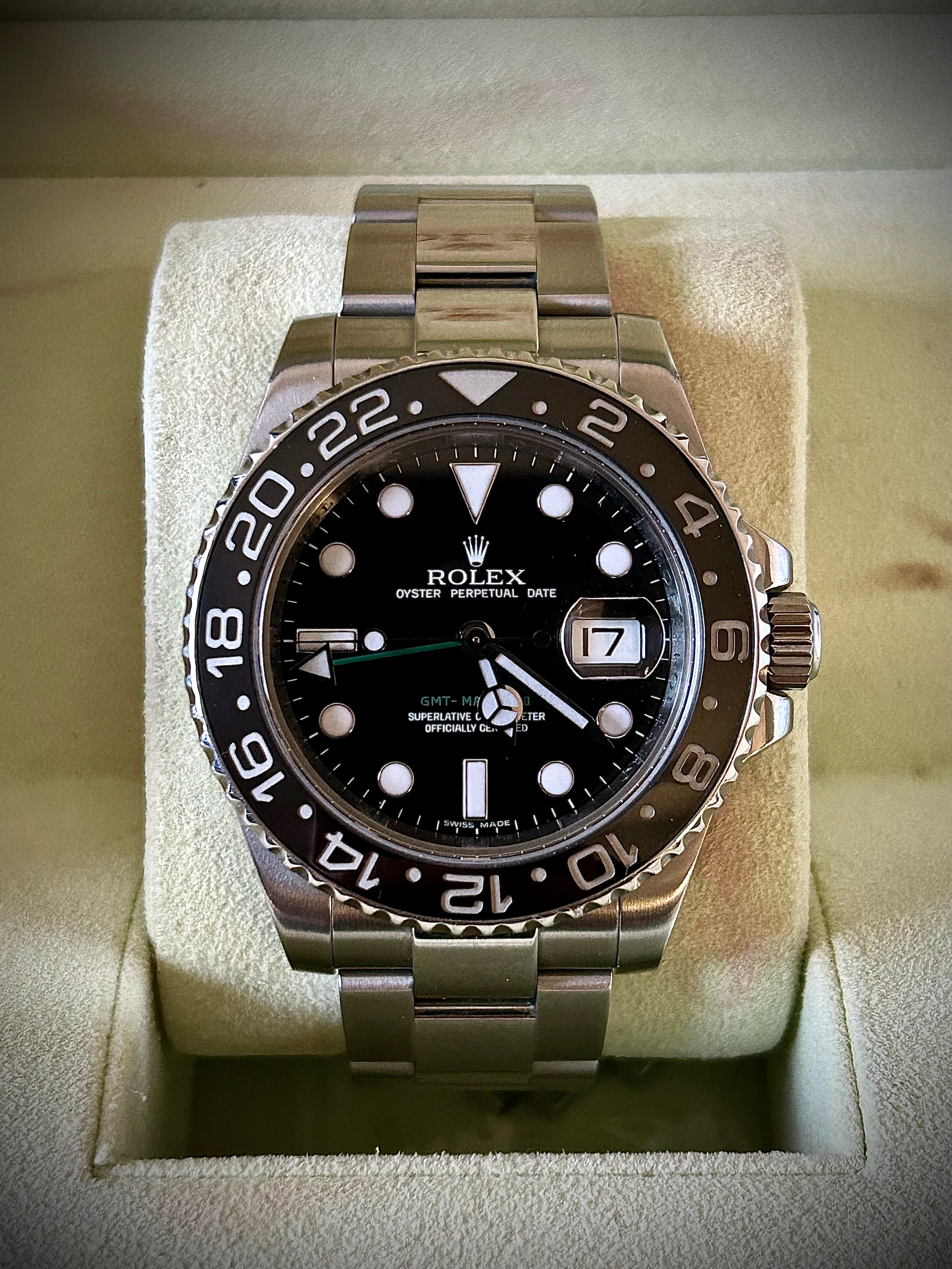 2007 ROLEX GMT MASTER II, 116710LN, BOX AND PAPERS, INC GST