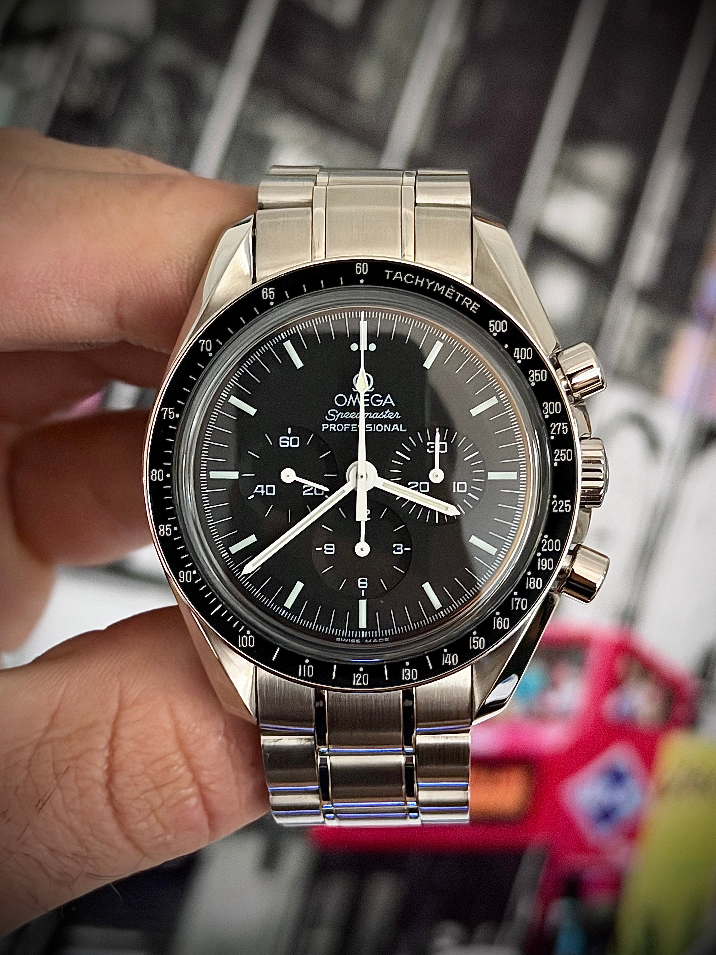 2000 OMEGA SPEEDMASTER MOONWATCH, WATCH AND BOX, FULLY SERVICED, INC GST