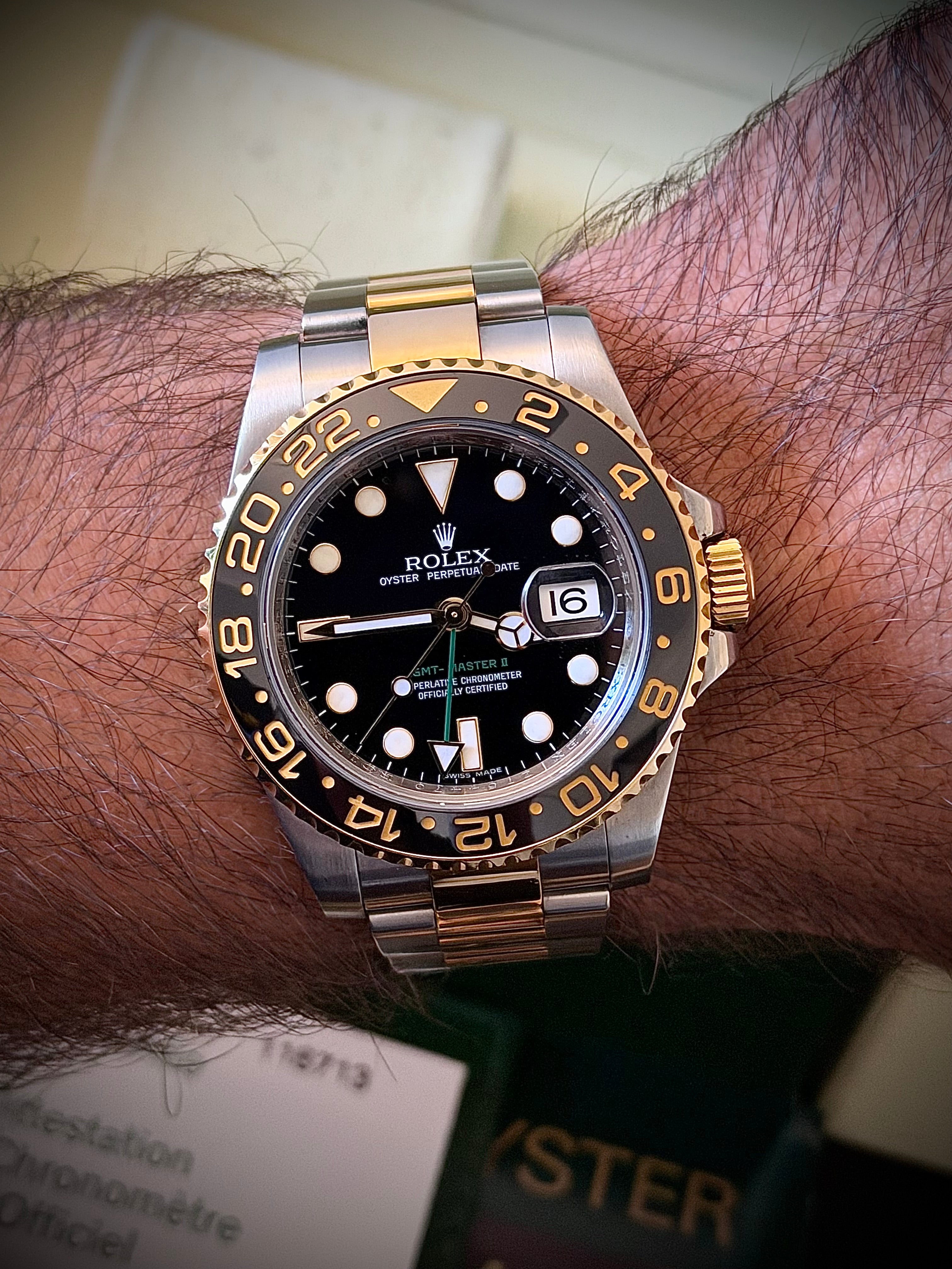 2007 ROLEX GMT MASTER II, 116713LN, FULL SET, INC GST