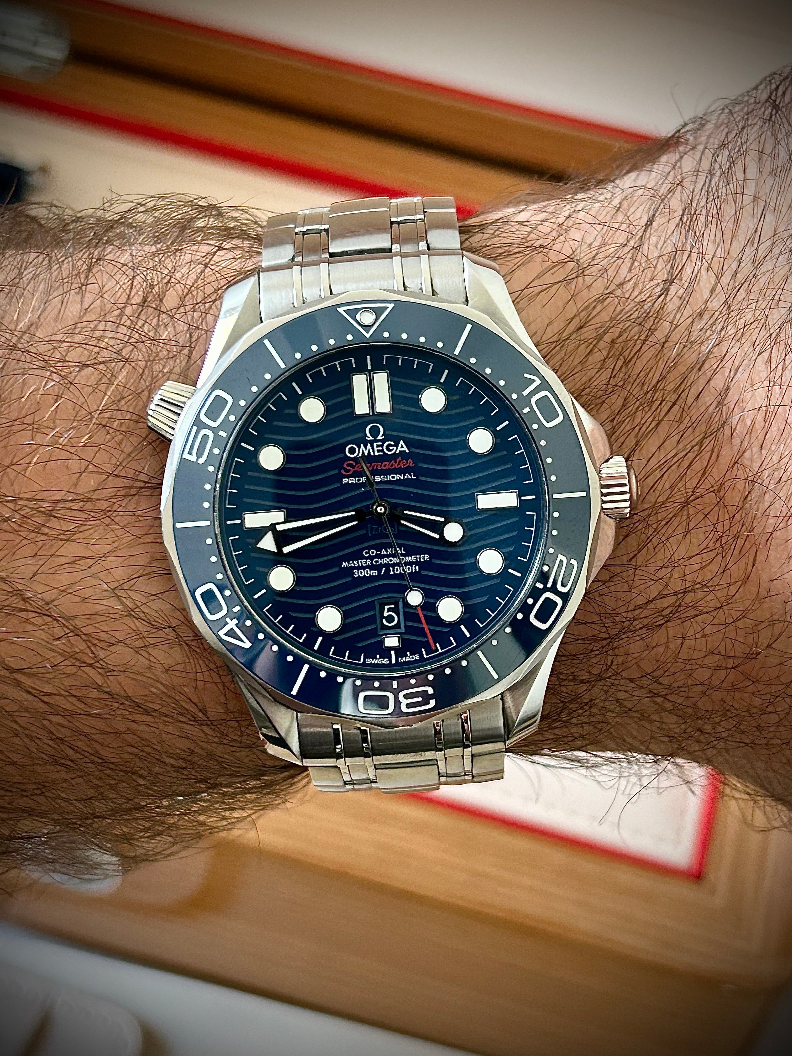 2020 OMEGA SEAMASTER 300, BLUE DIAL, FULL SET, INC GST