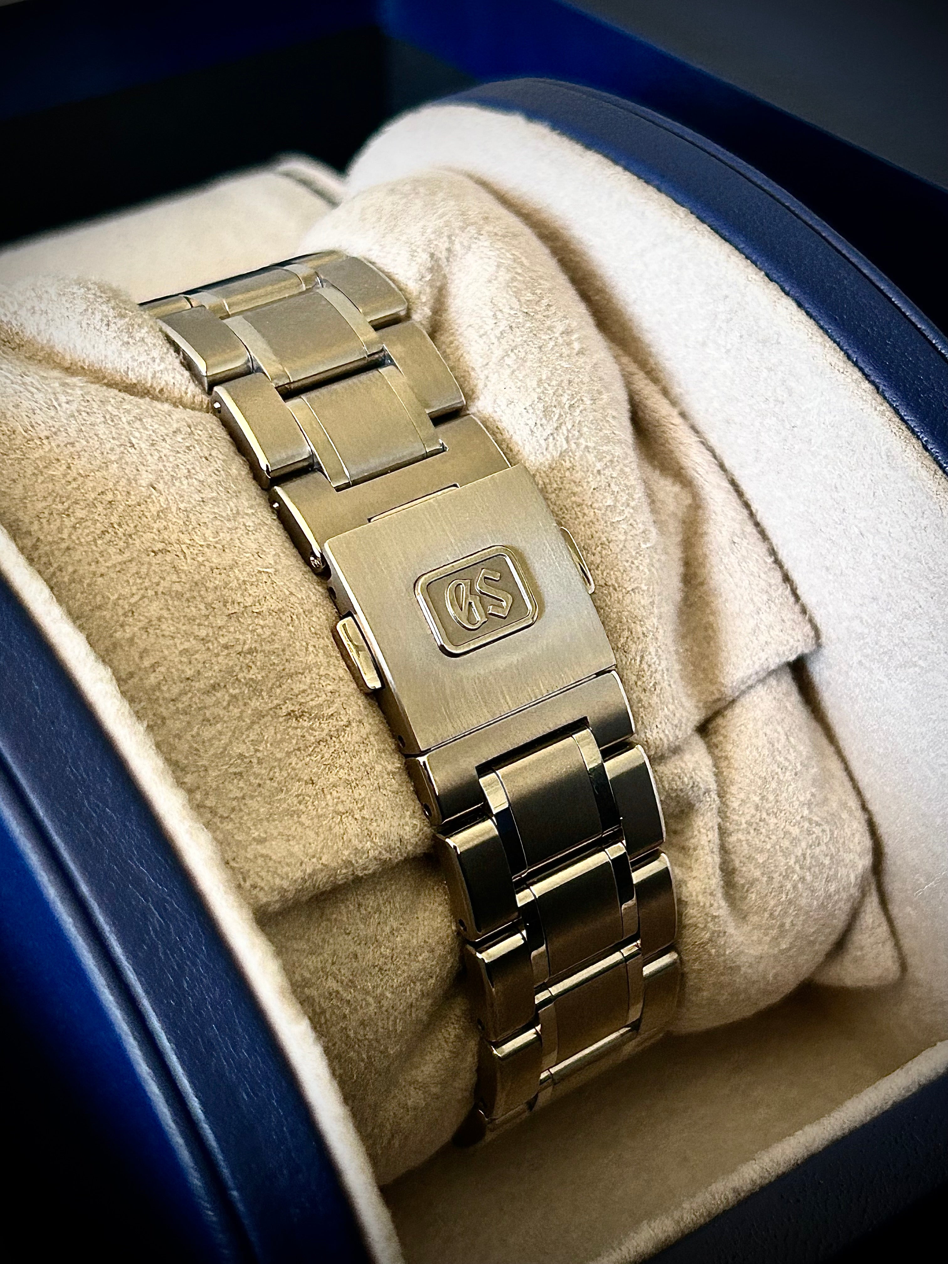 2025 GRAND SEIKO HERITAGE SPRING DRIVE, “WINTER,” SBGA415, FULL SET, INC GST