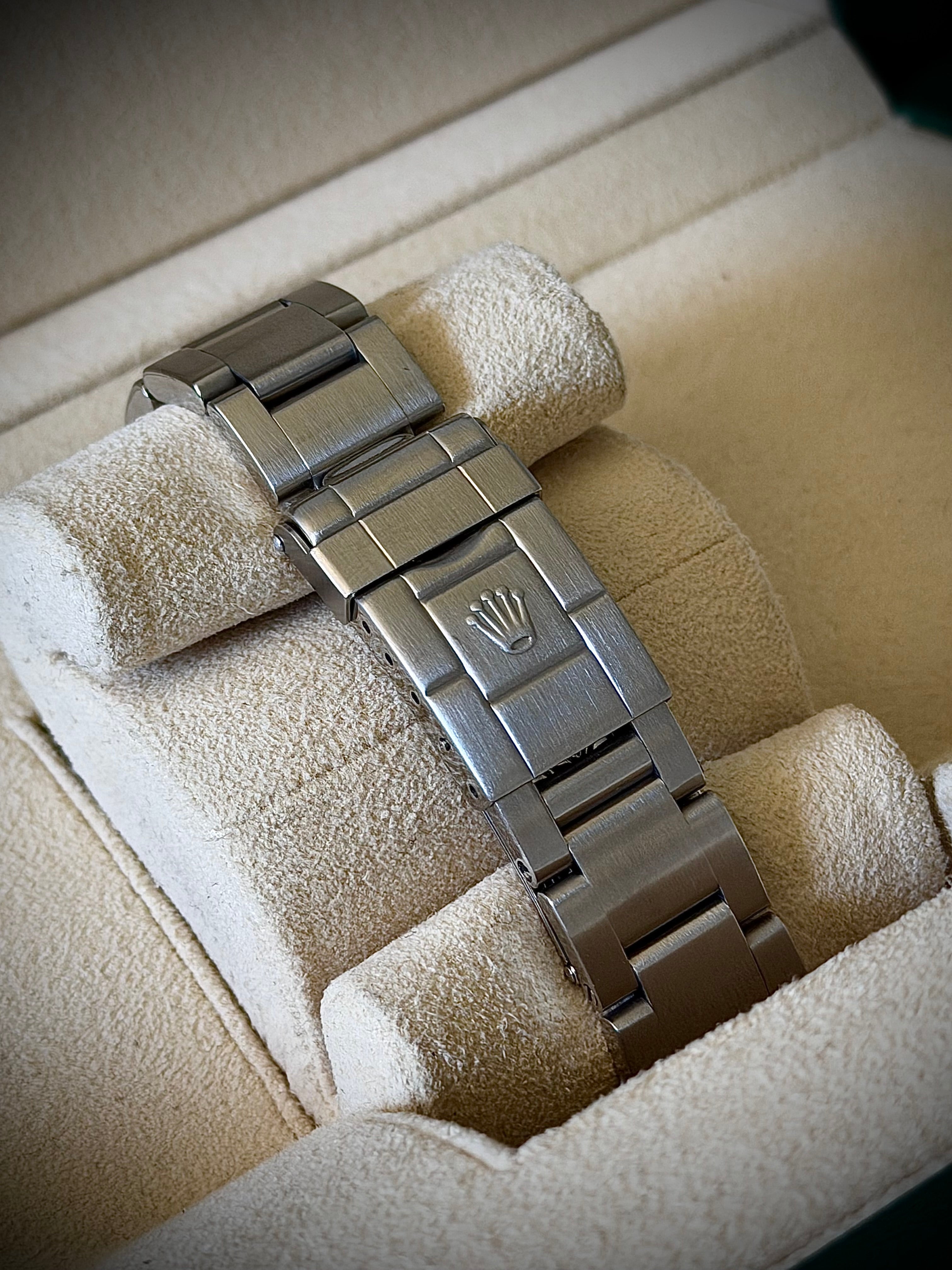 2004 ROLEX EXPLORER II “POLAR”, 16570, NO-HOLES CASE, BOX & BOOKLETS, INC GST