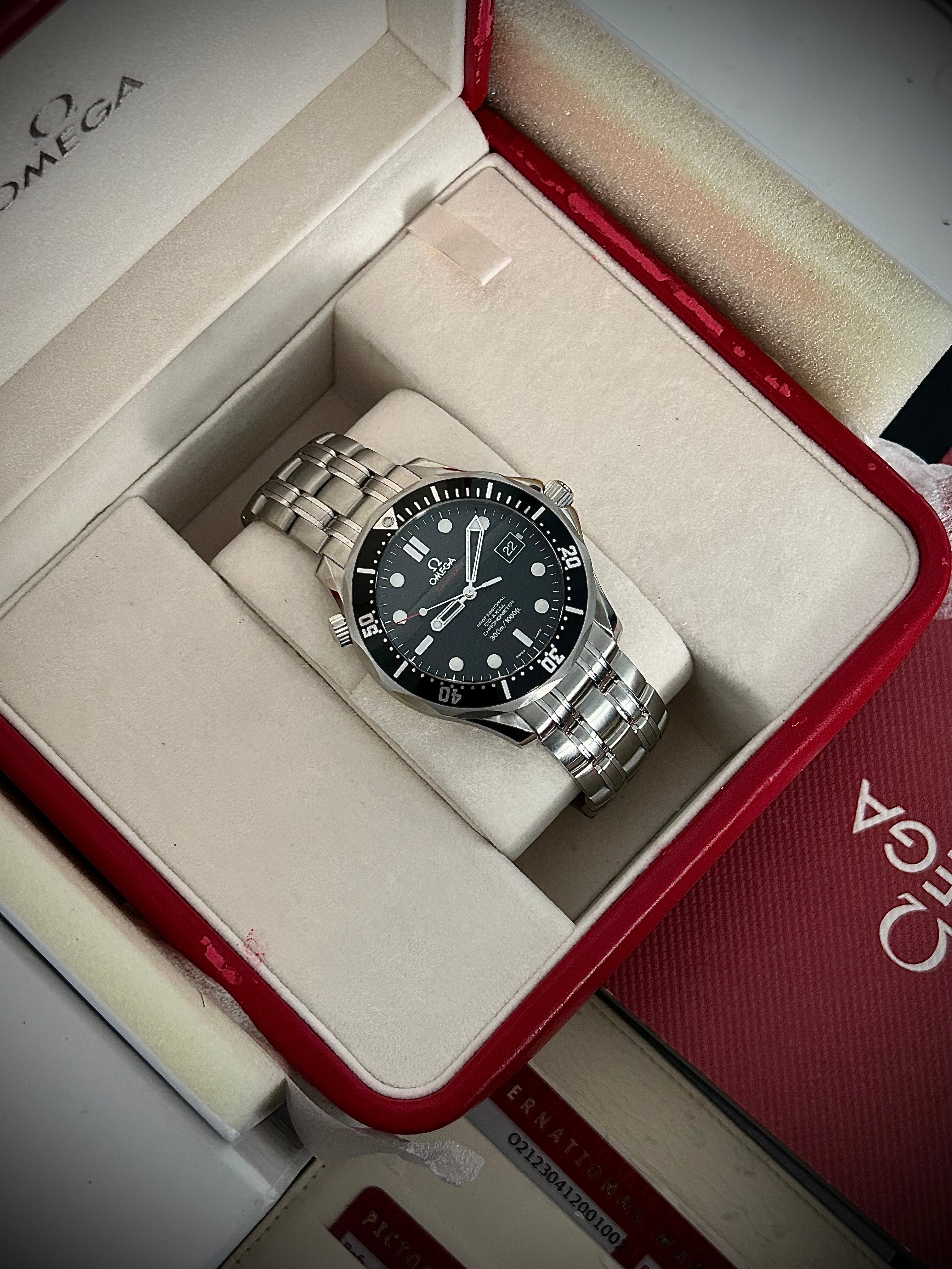 2010 OMEGA SEAMASTER 300, FULL SET, INC GST
