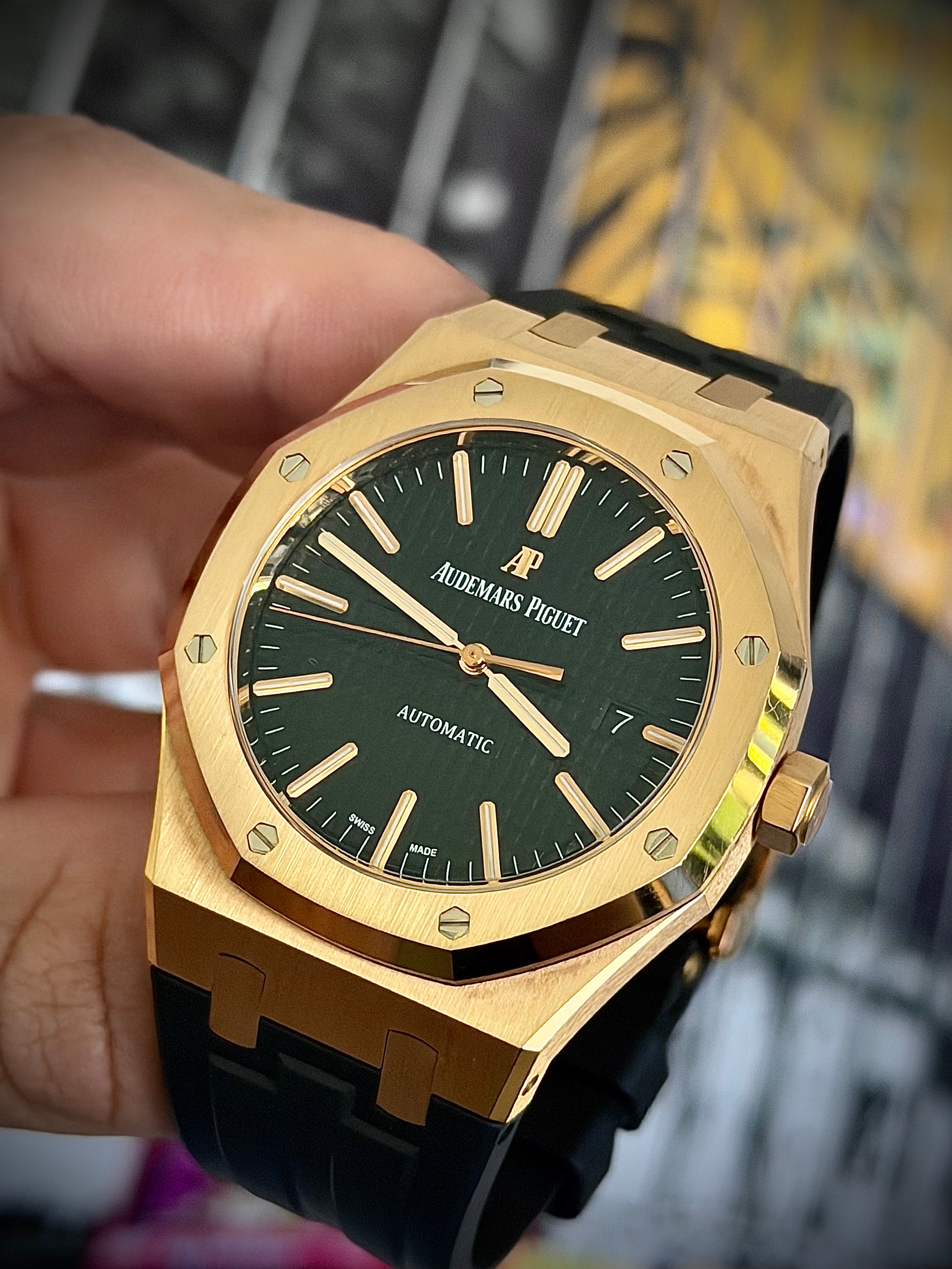 2017 AUDEMARS PIGUET ROYAL OAK, 15400OR, FULL SET, INC GST