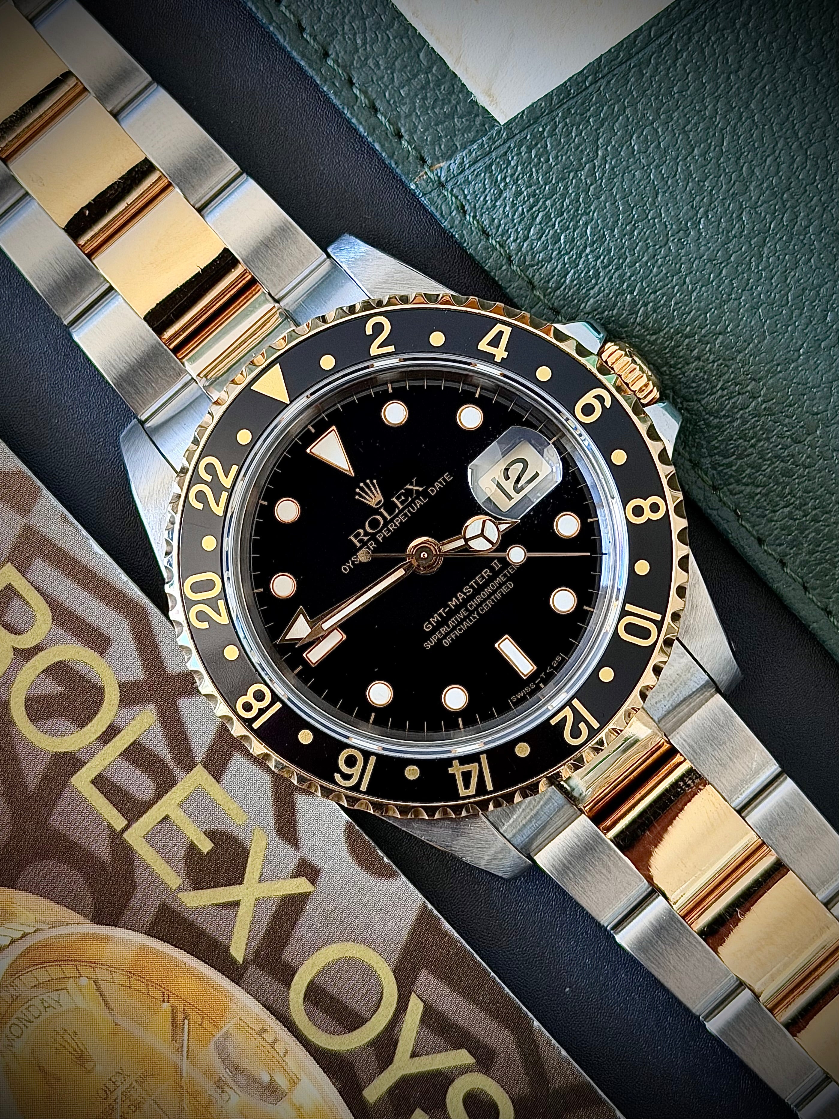 1993 ROLEX GMT-MASTER II, TWO TONE, 16713, FULL SET, INC GST