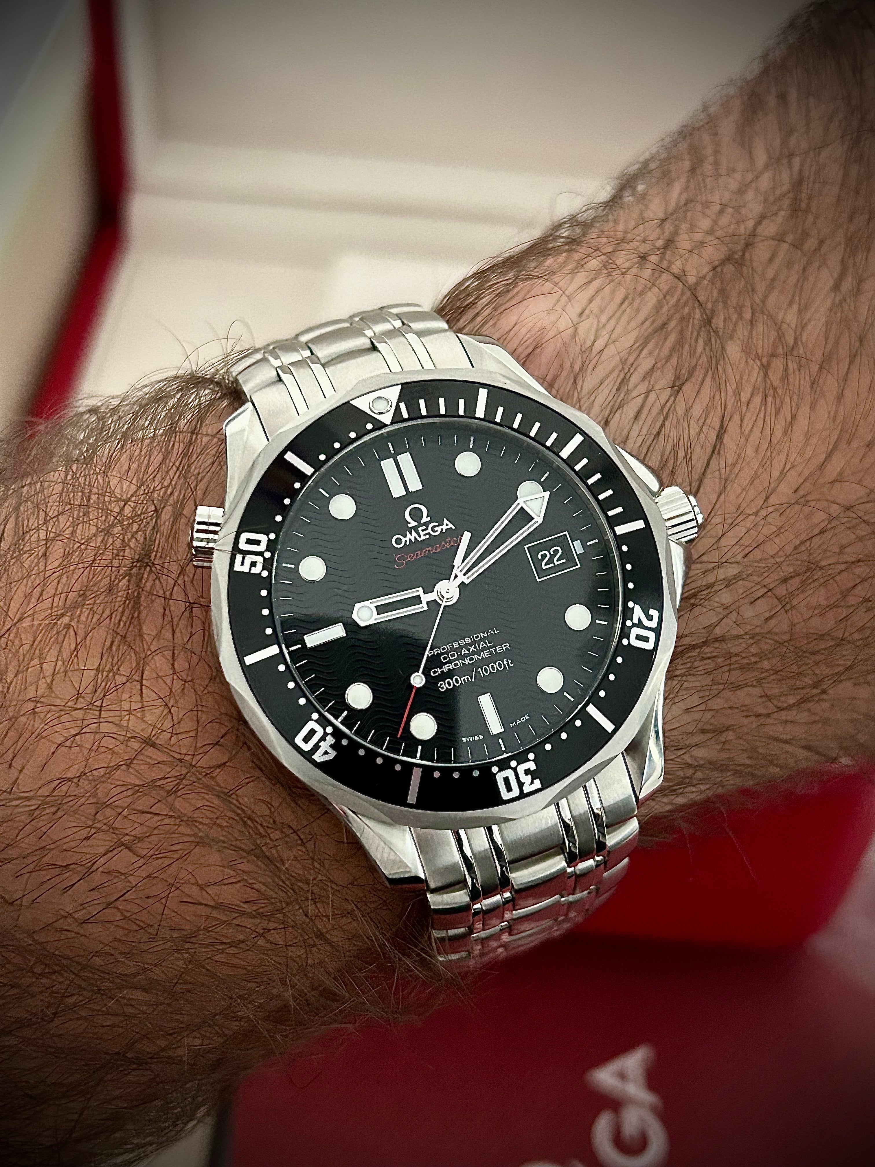 2010 OMEGA SEAMASTER 300, FULL SET, INC GST