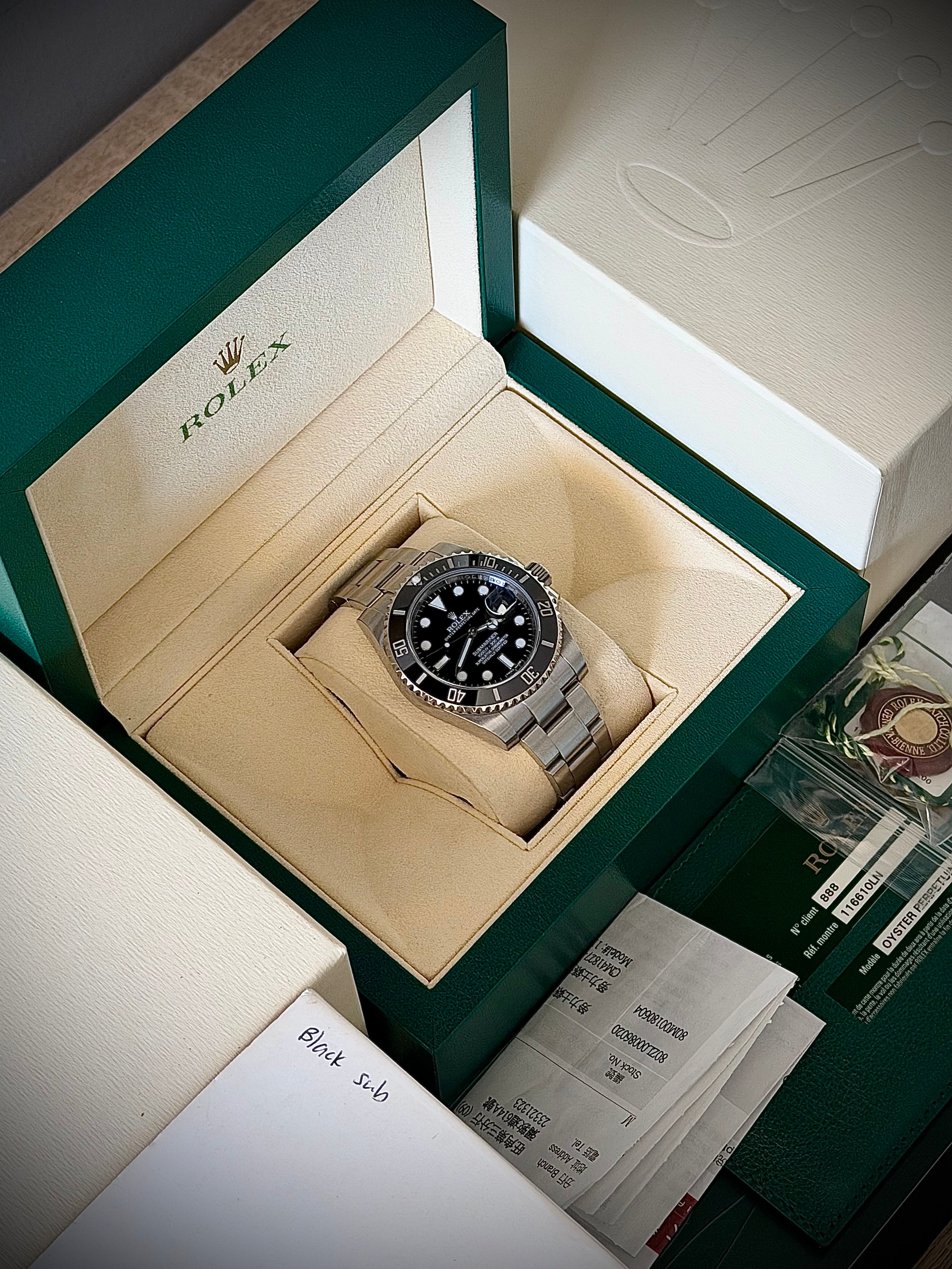 2015 ROLEX SUBMARINER DATE 116610LN, FULL SET, INC GST