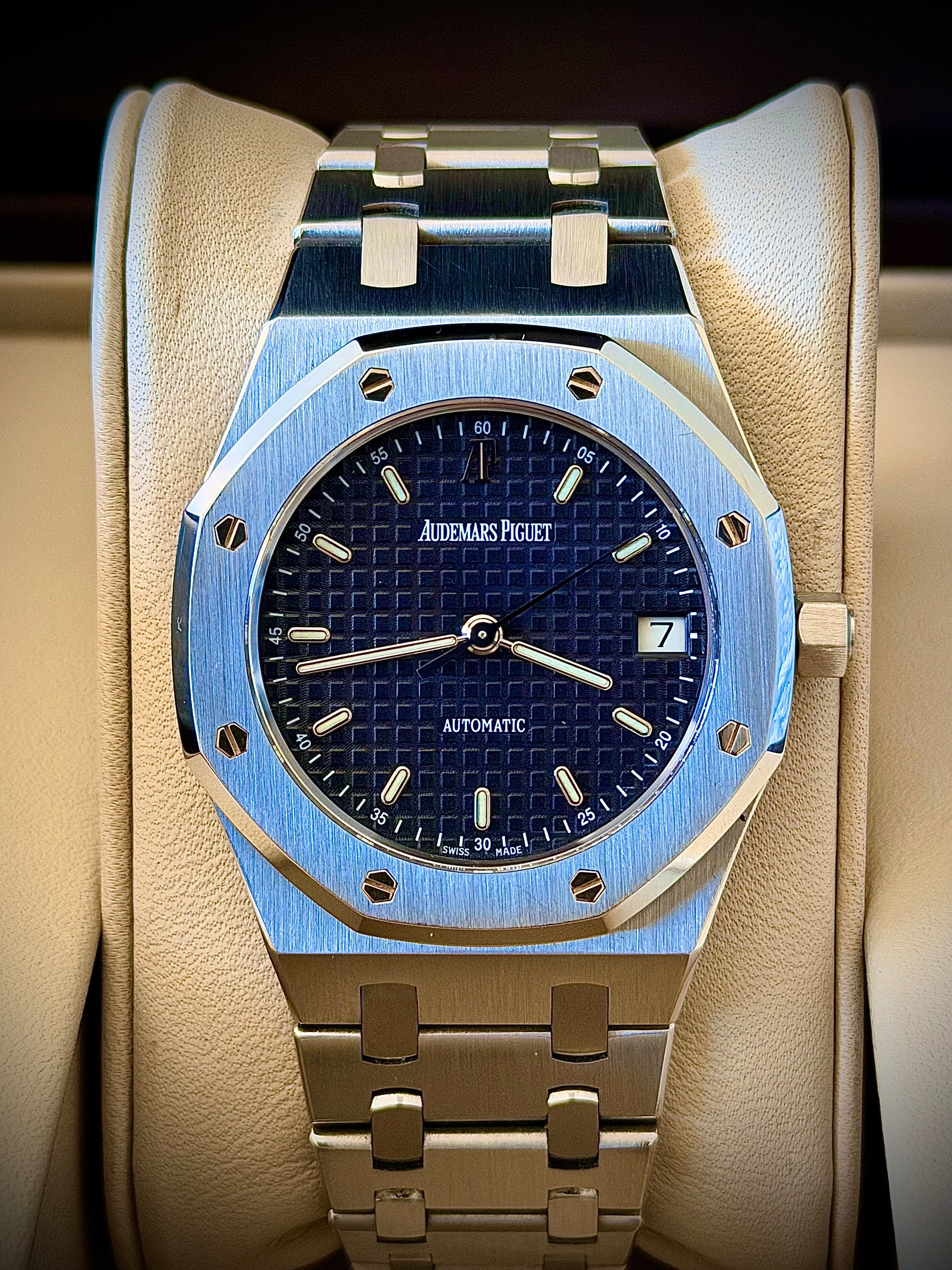 2008 AUDEMARS PIGUET ROYAL OAK, 14790ST, BLUE DIAL, BOX & PAPERS, INC GST