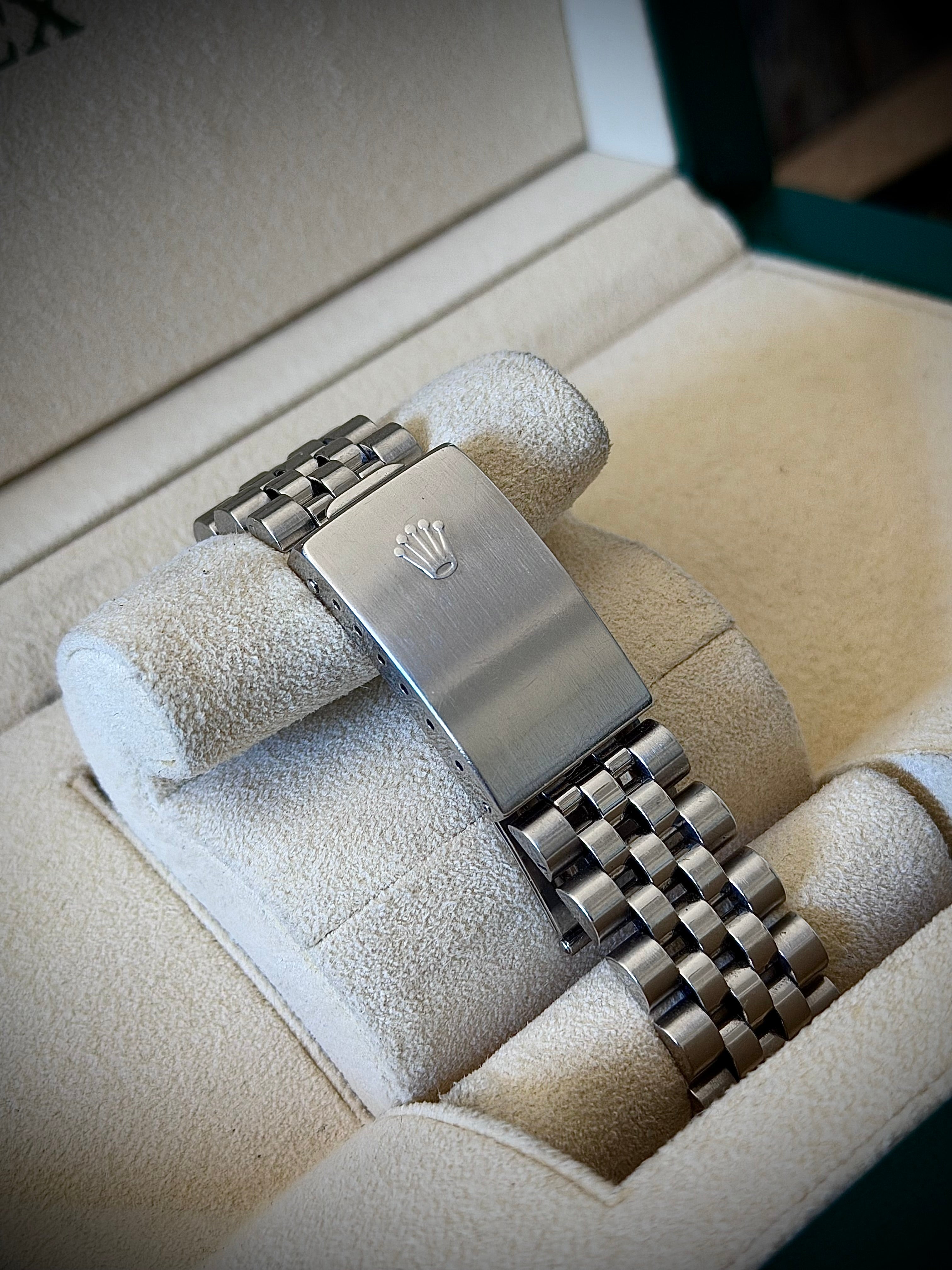 2001 ROLEX DATEJUST 36, 16234, WHITE COMPUTER DIAL, BOX AND PAPERS, INC GST