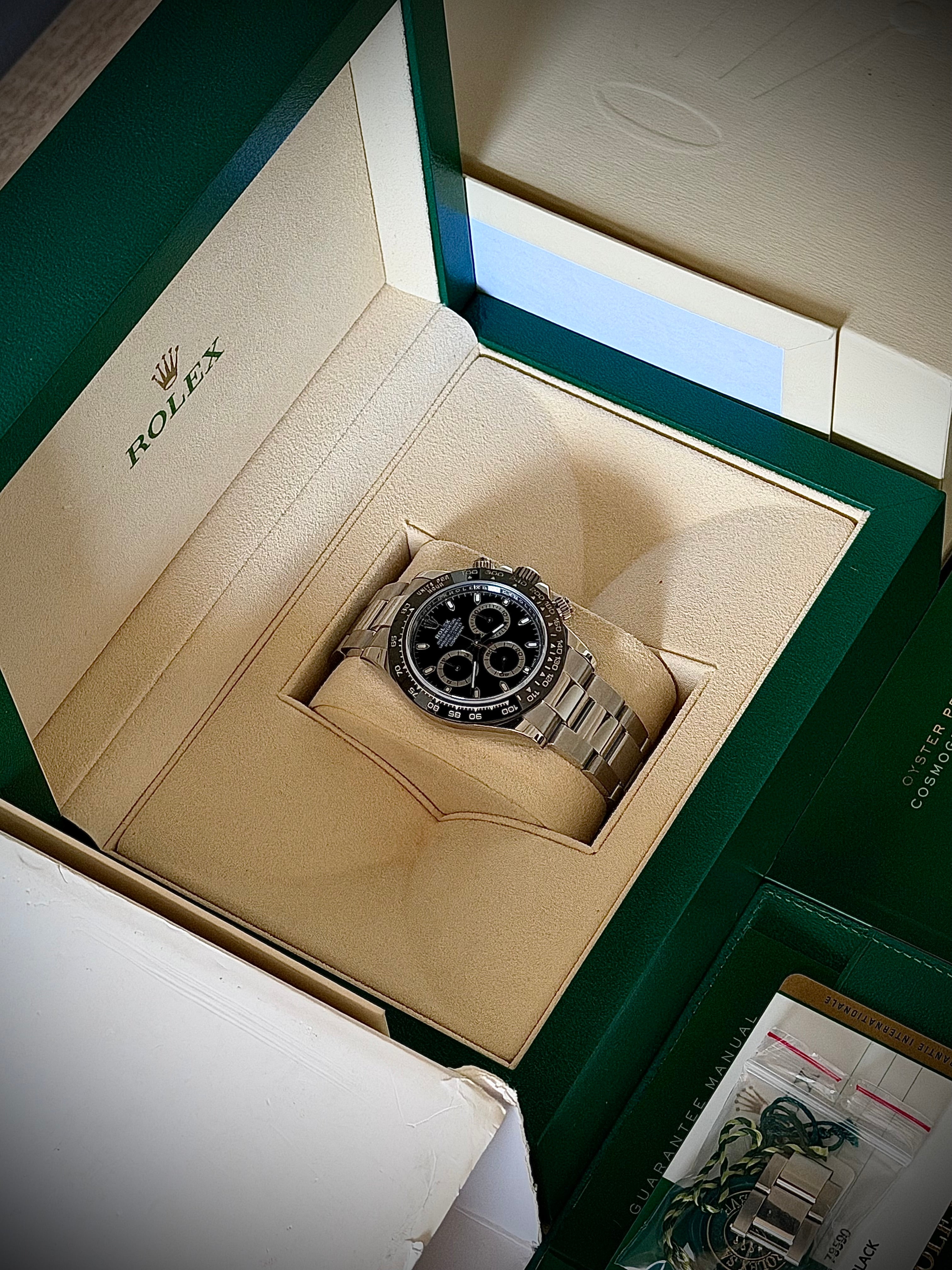 2017 ROLEX COSMOGRAPH DAYTONA 116500LN, FULL SET, INC GST