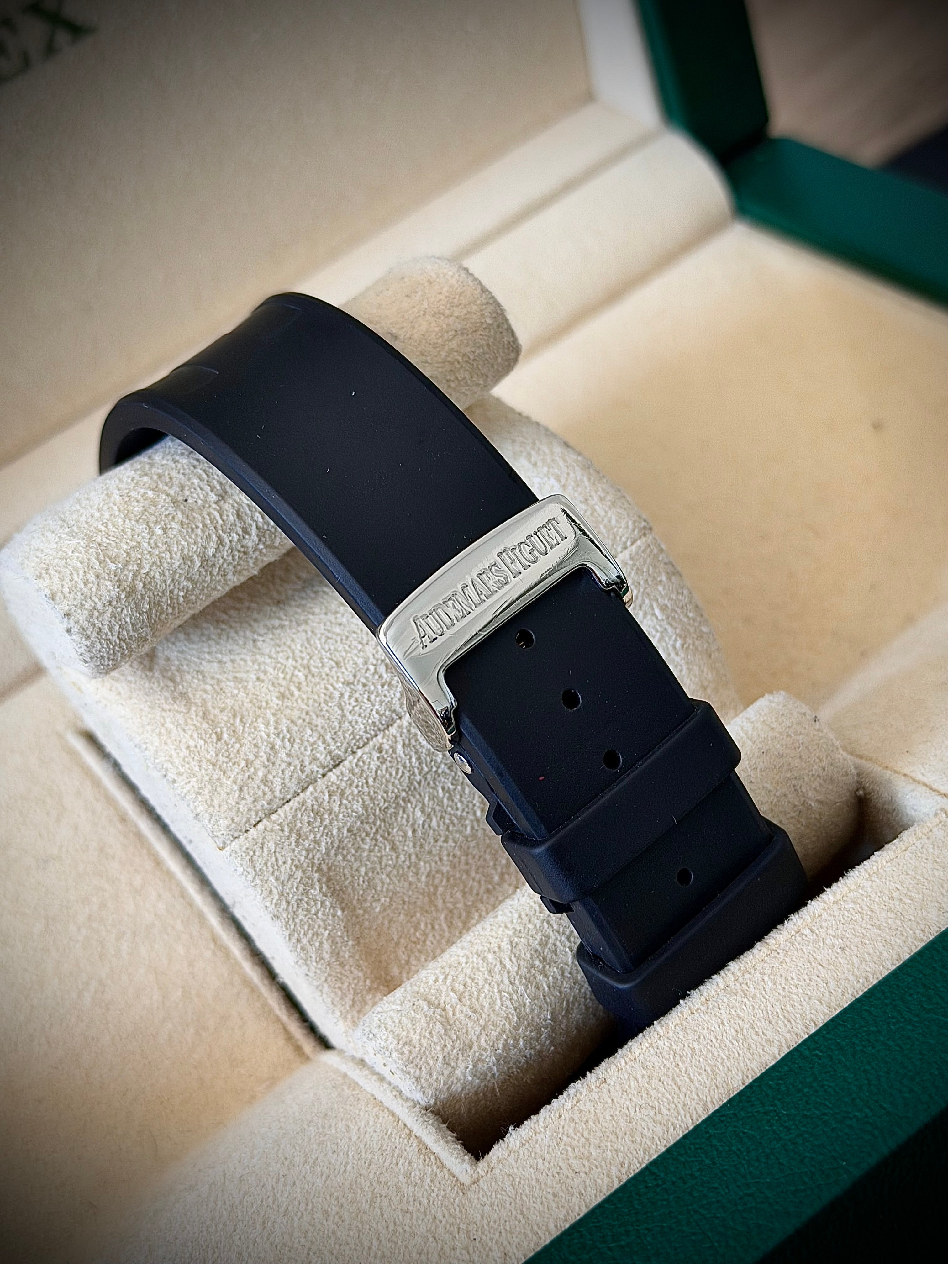 CIRCA 2014 AUDEMARS PIGUET ROYAL OAK OFFSHORE, 25940SK.00.D002CA.01.A, WATCH & AP SERVICE QUOTE, INC GST