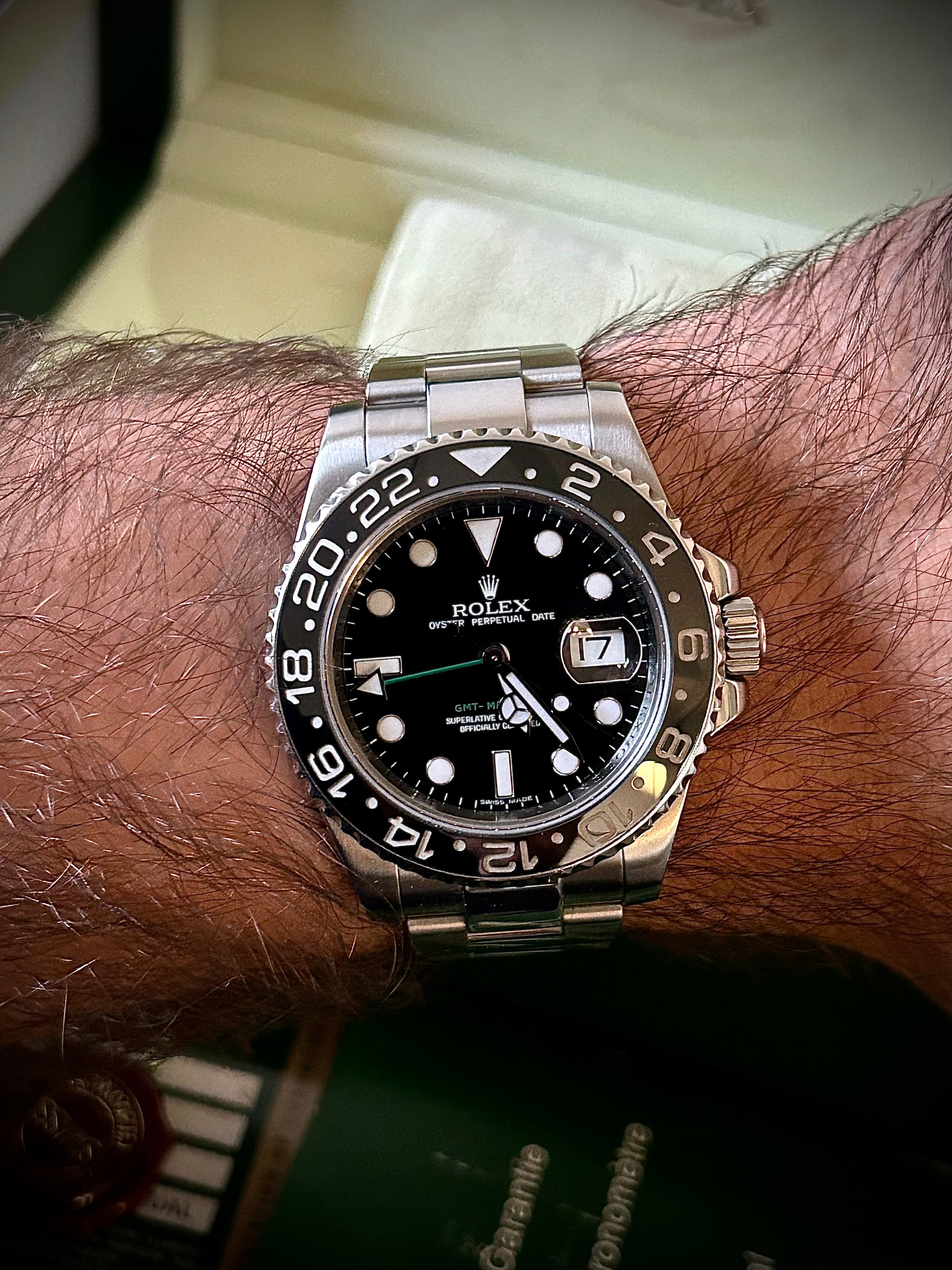 2007 ROLEX GMT MASTER II, 116710LN, BOX AND PAPERS, INC GST