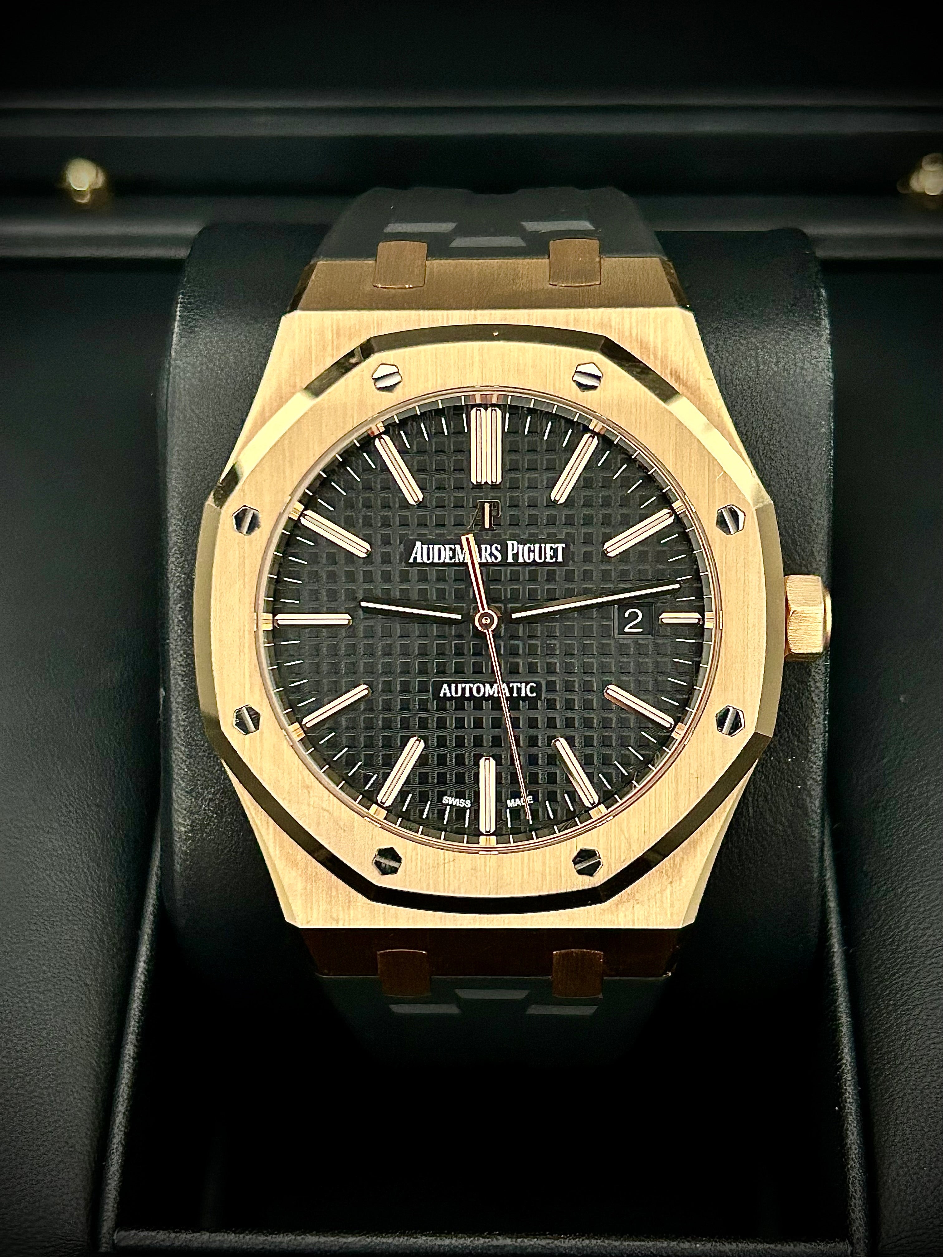 2017 AUDEMARS PIGUET ROYAL OAK, 15400OR, FULL SET, INC GST