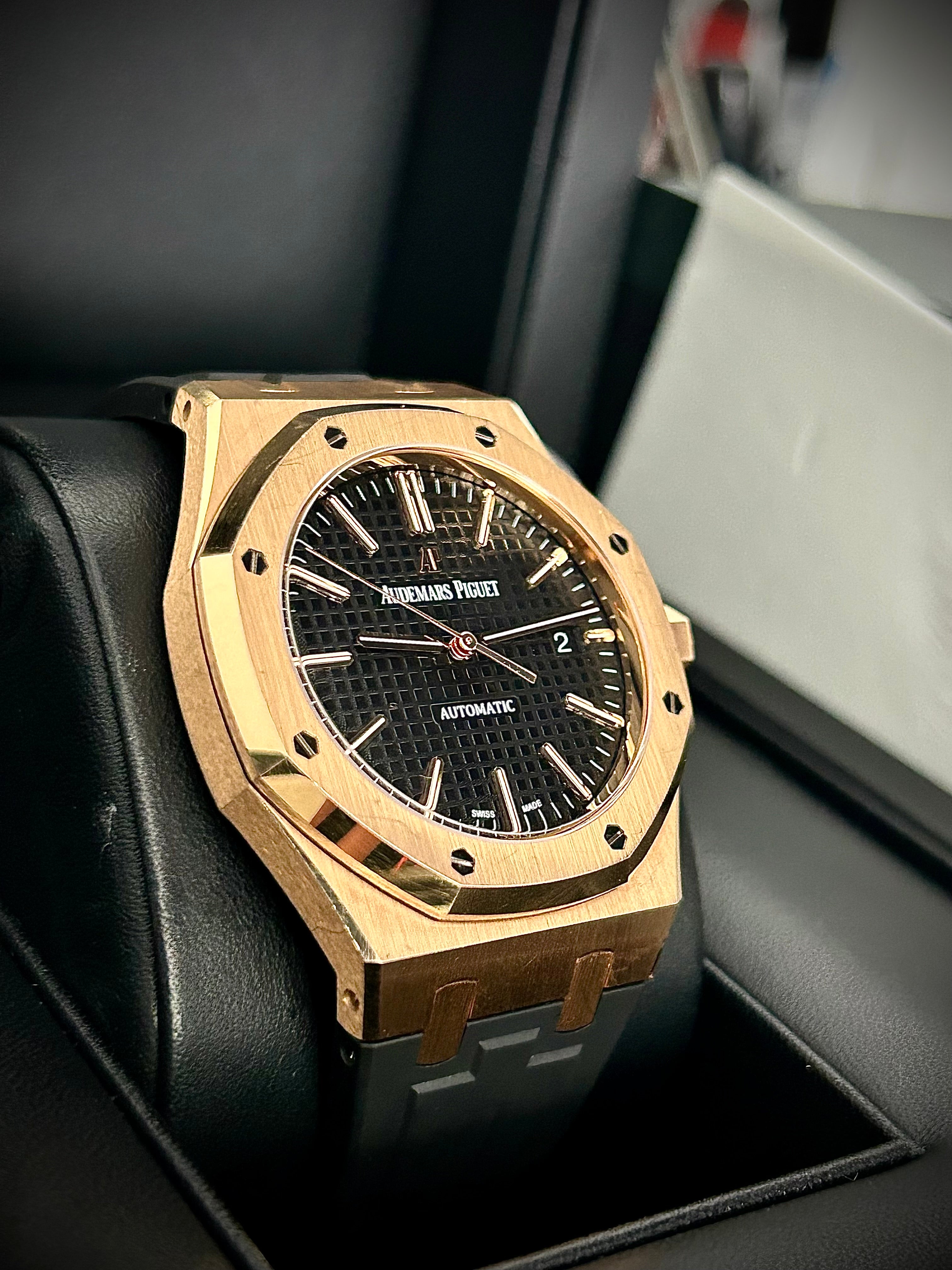 2017 AUDEMARS PIGUET ROYAL OAK, 15400OR, FULL SET, INC GST