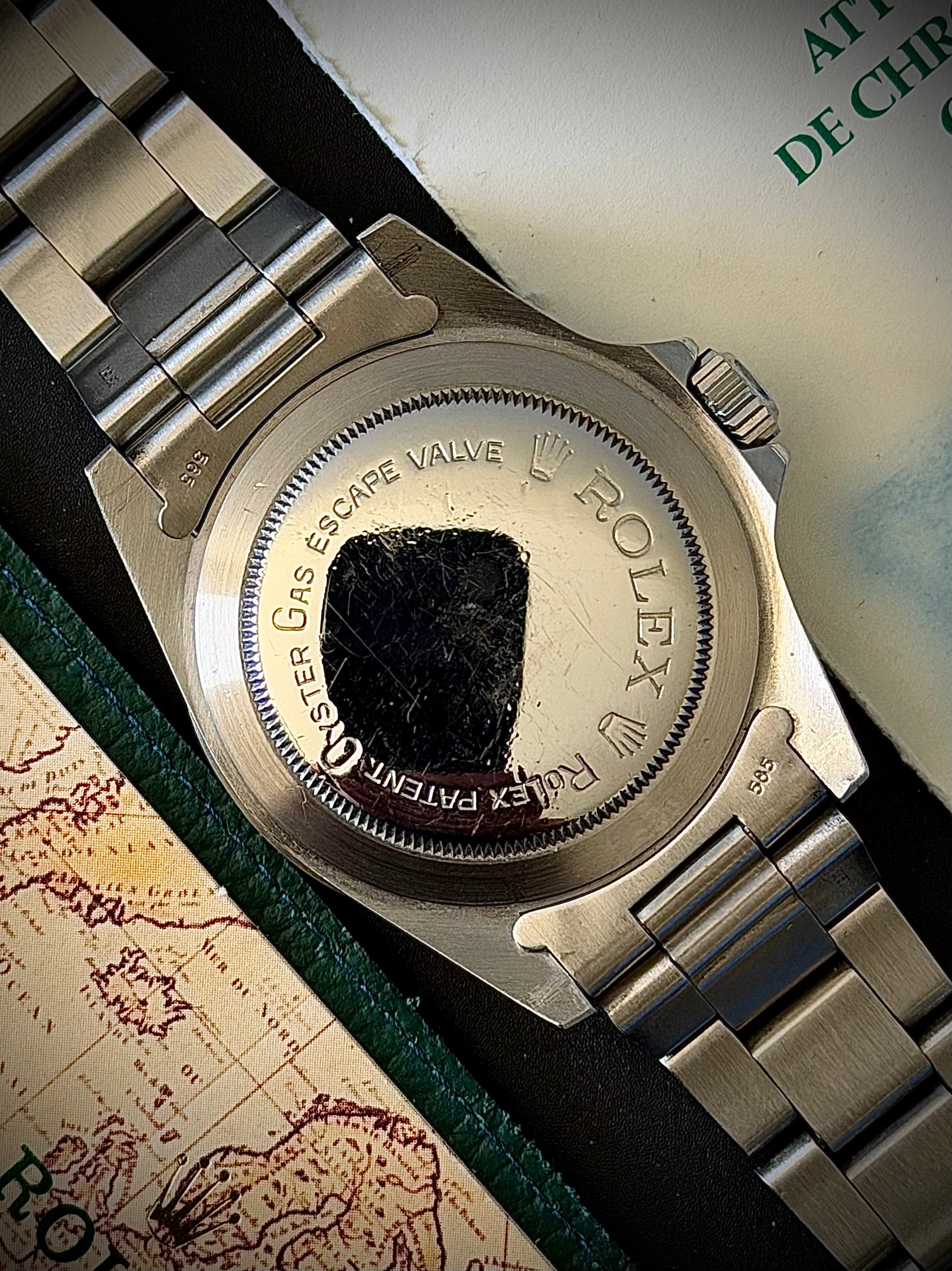 1981 ROLEX SEA-DWELLER 1665 “GREAT WHITE”, BOX AND PAPERS, INC GST