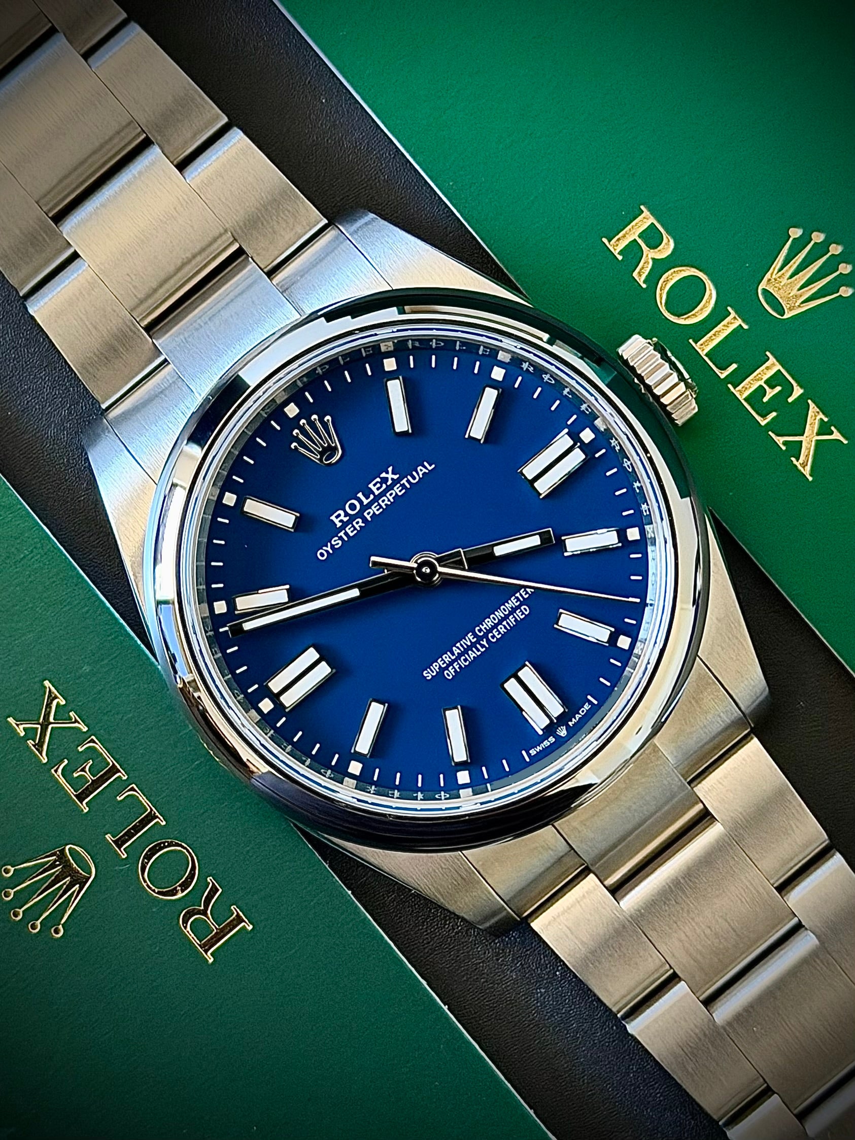 2025 ROLEX OYSTER PERPETUAL 41, MED BLUE DIAL, FULL SET, INC GST