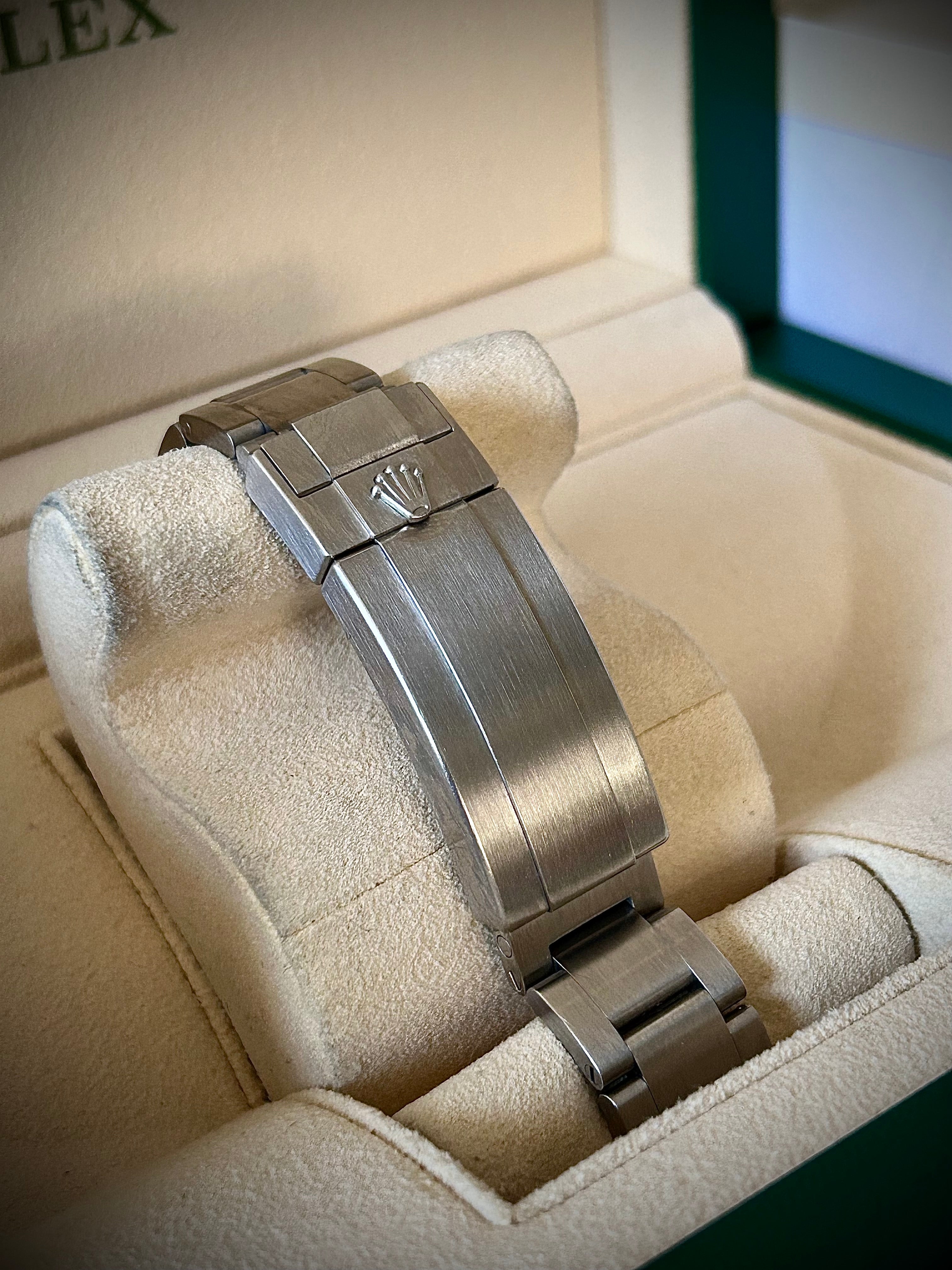 2008 ROLEX DEEPSEA SEA-DWELLER 44MM, SERVICED, 116660, BOX AND PAPERS, INC GST