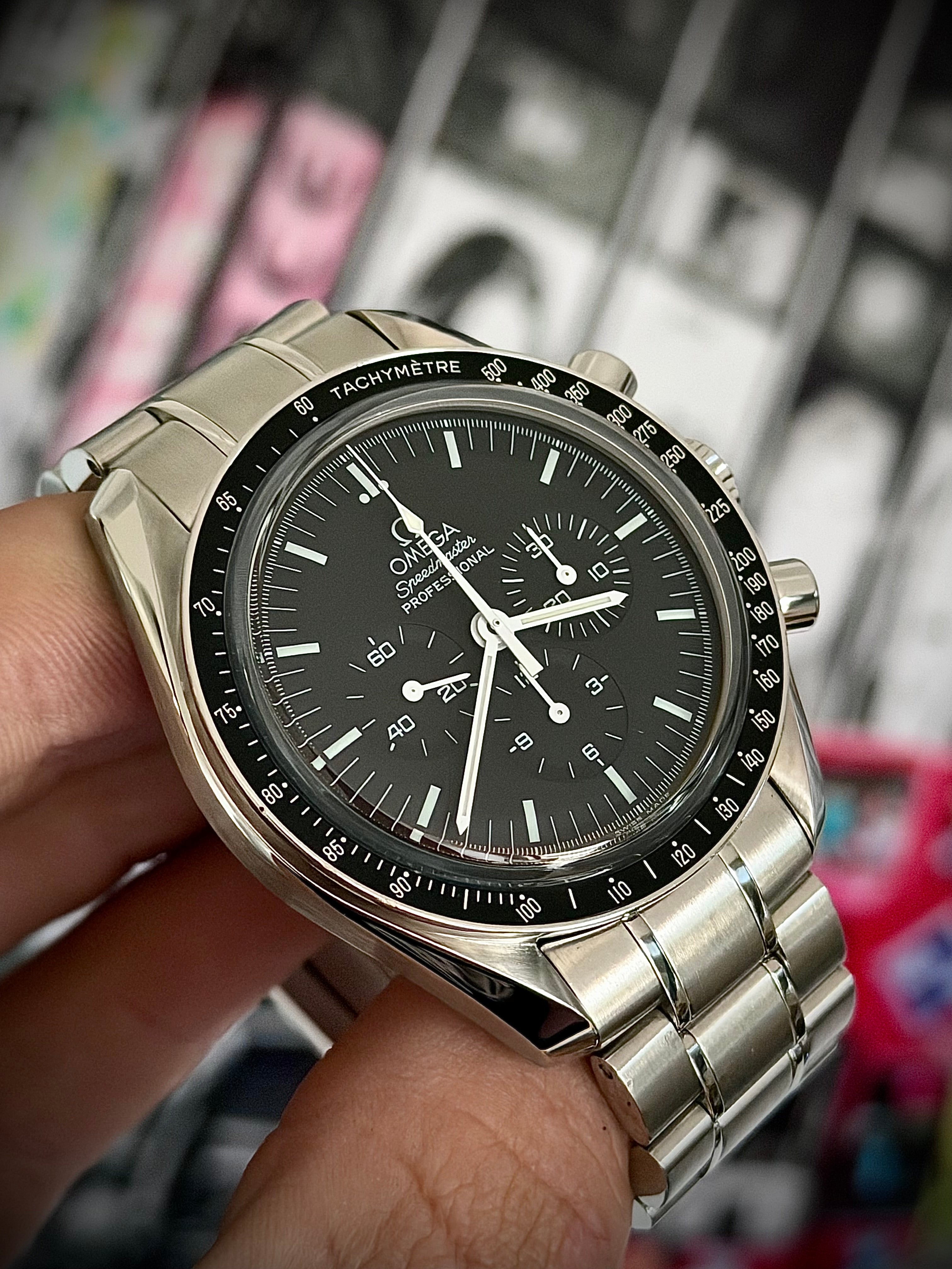 2000 OMEGA SPEEDMASTER MOONWATCH, WATCH AND BOX, FULLY SERVICED, INC GST