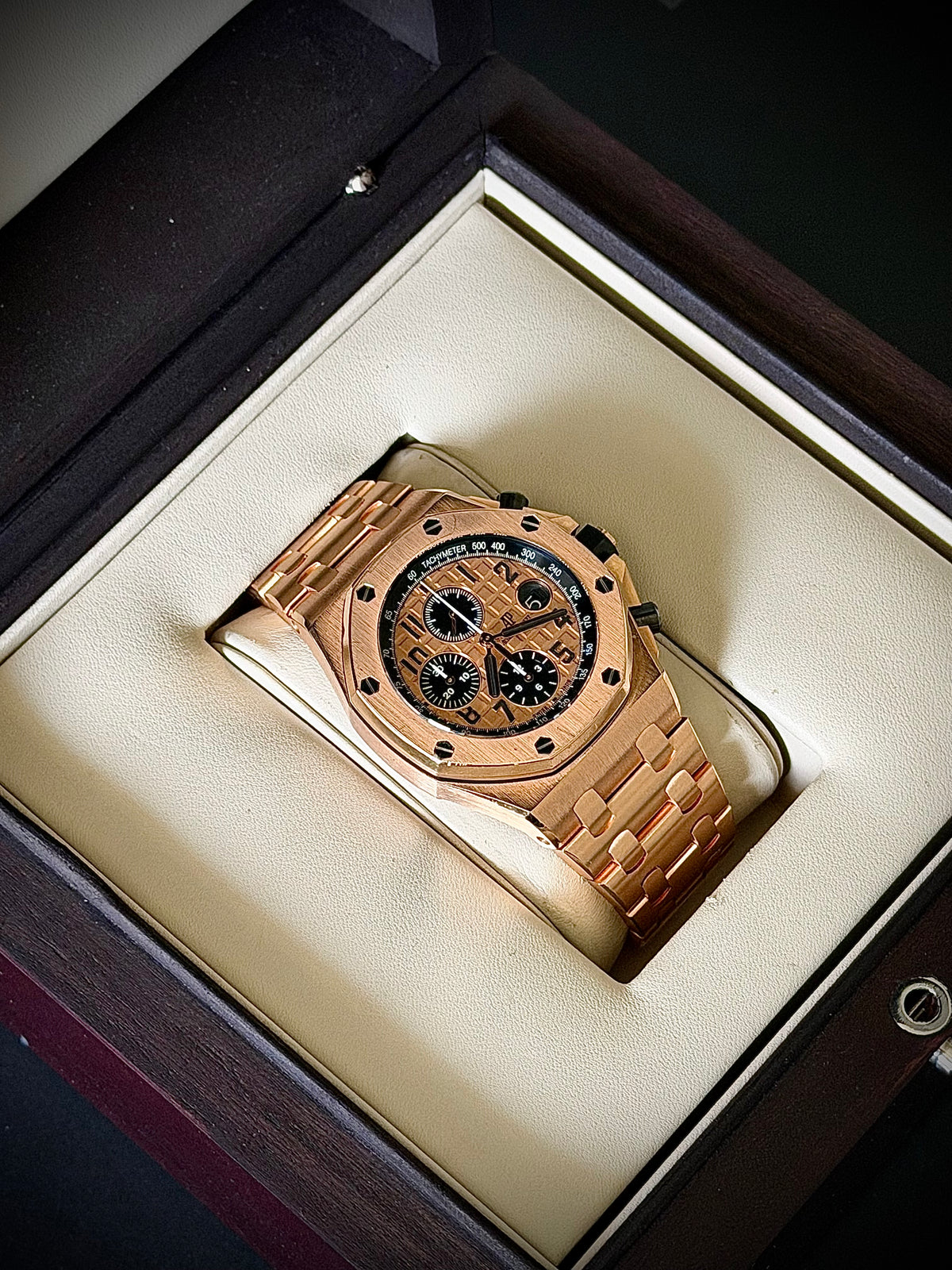 CIRCA 2014 AUDEMARS PIGUET ROYAL OAK OFFSHORE CHRONOGRAPH “BRICK”, 26470OR.OO.1000OR.01, 18CT PINK GOLD, WATCH & BOX, INC GST