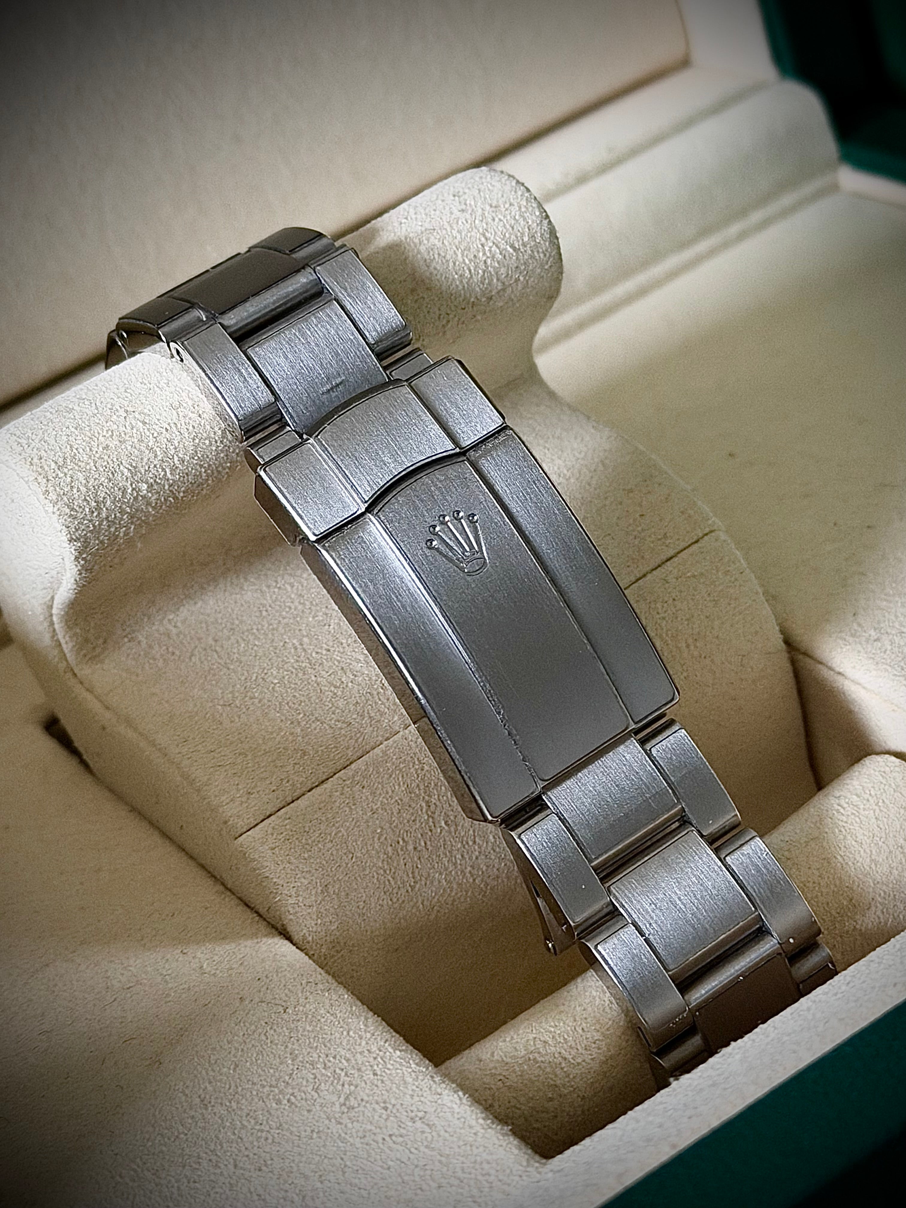 2025 ROLEX OYSTER PERPETUAL 41, 134300, GREEN DIAL, FULL SET, INC GST