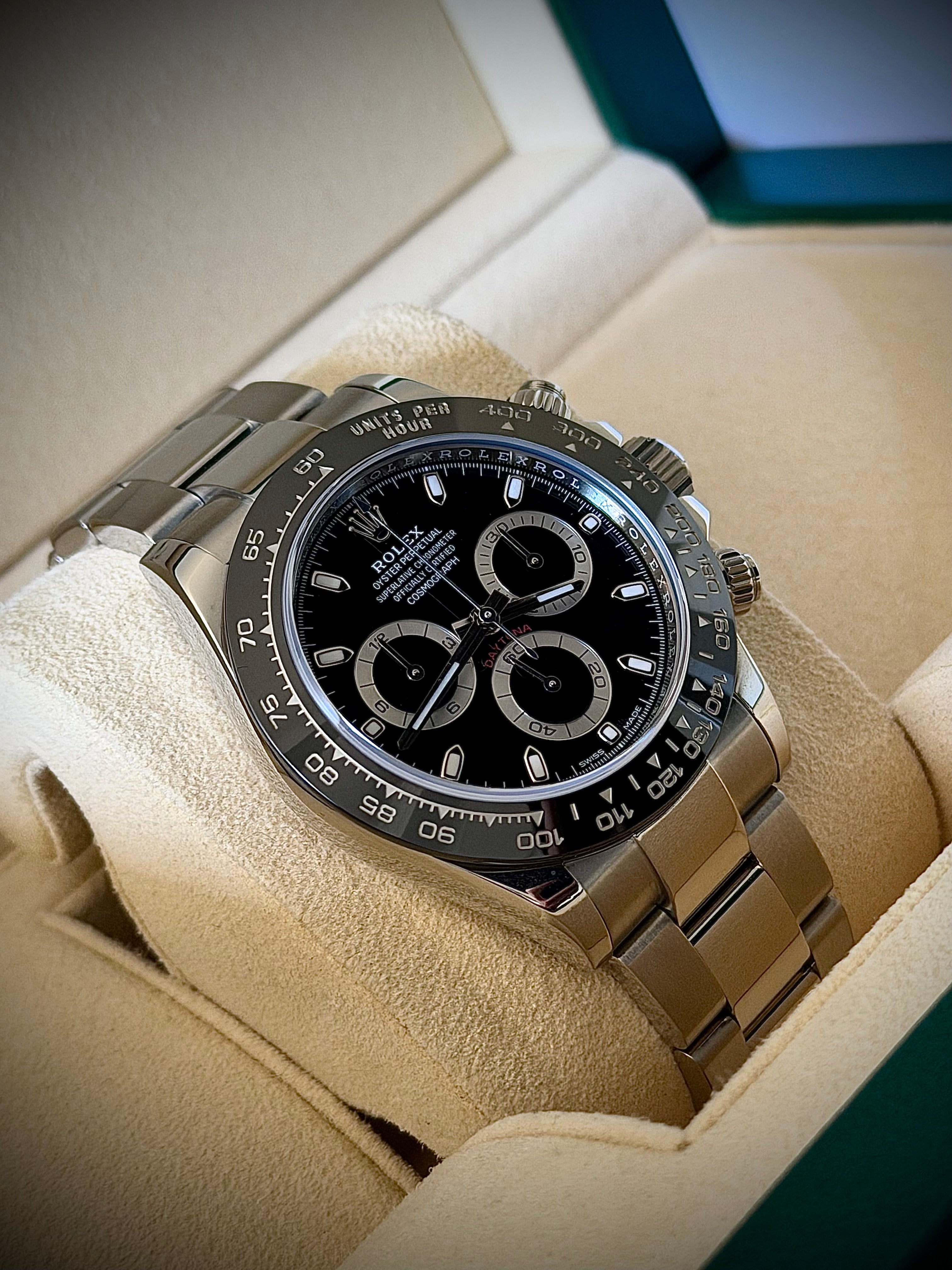2017 ROLEX COSMOGRAPH DAYTONA 116500LN, FULL SET, INC GST