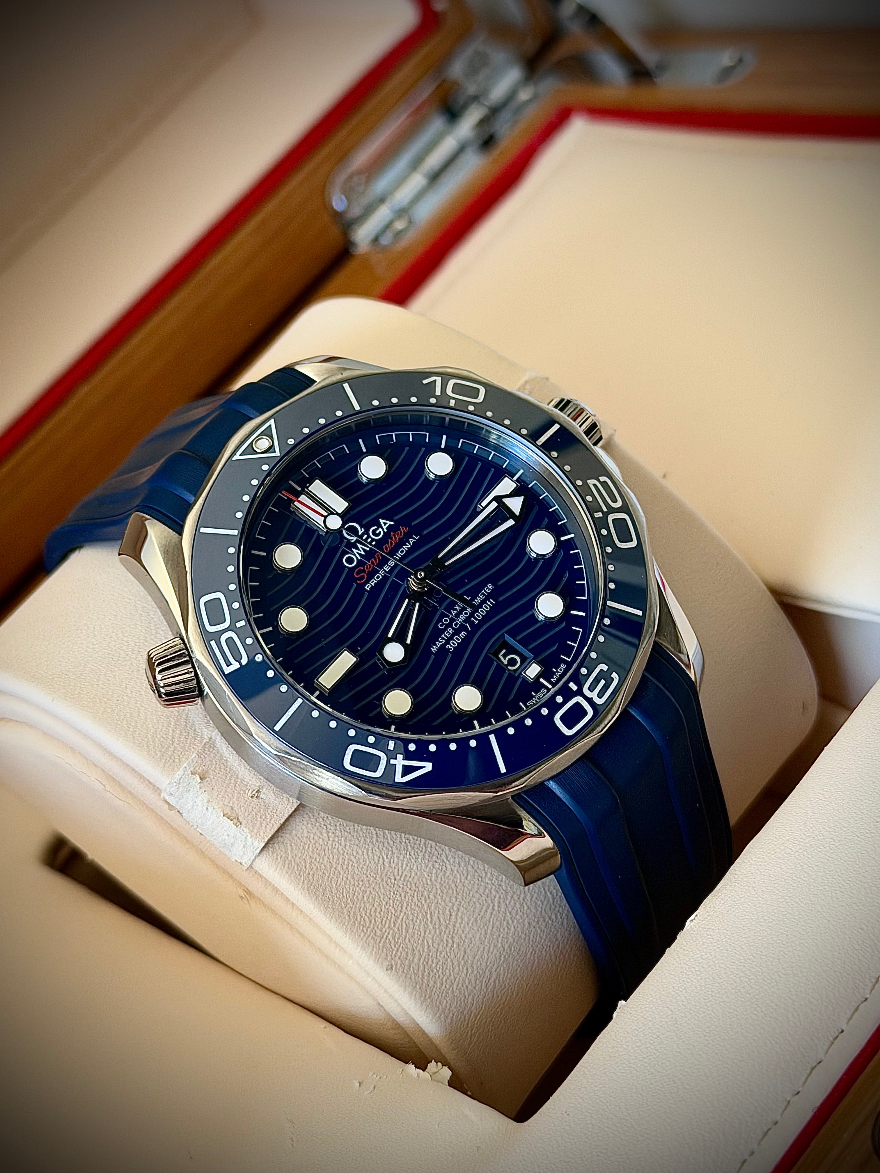 2022 OMEGA SEAMASTER 300, BLUE DIAL, FULL SET, INC GST