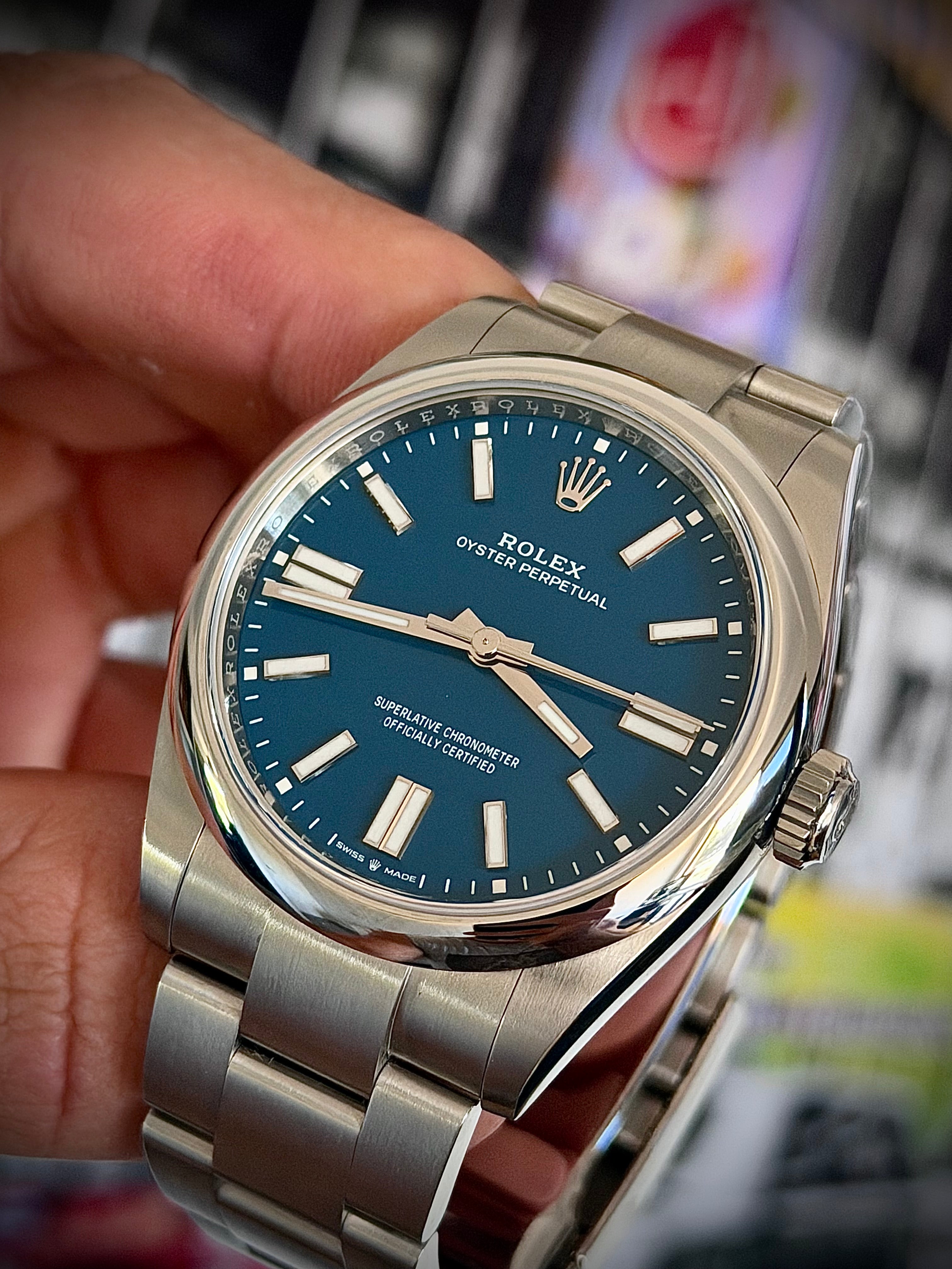 2026 ROLEX OYSTER PERPETUAL 41, MED BLUE DIAL, FULL SET, INC GST