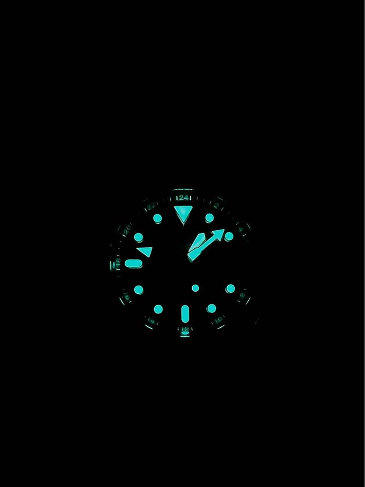 Seiko 5 GMT