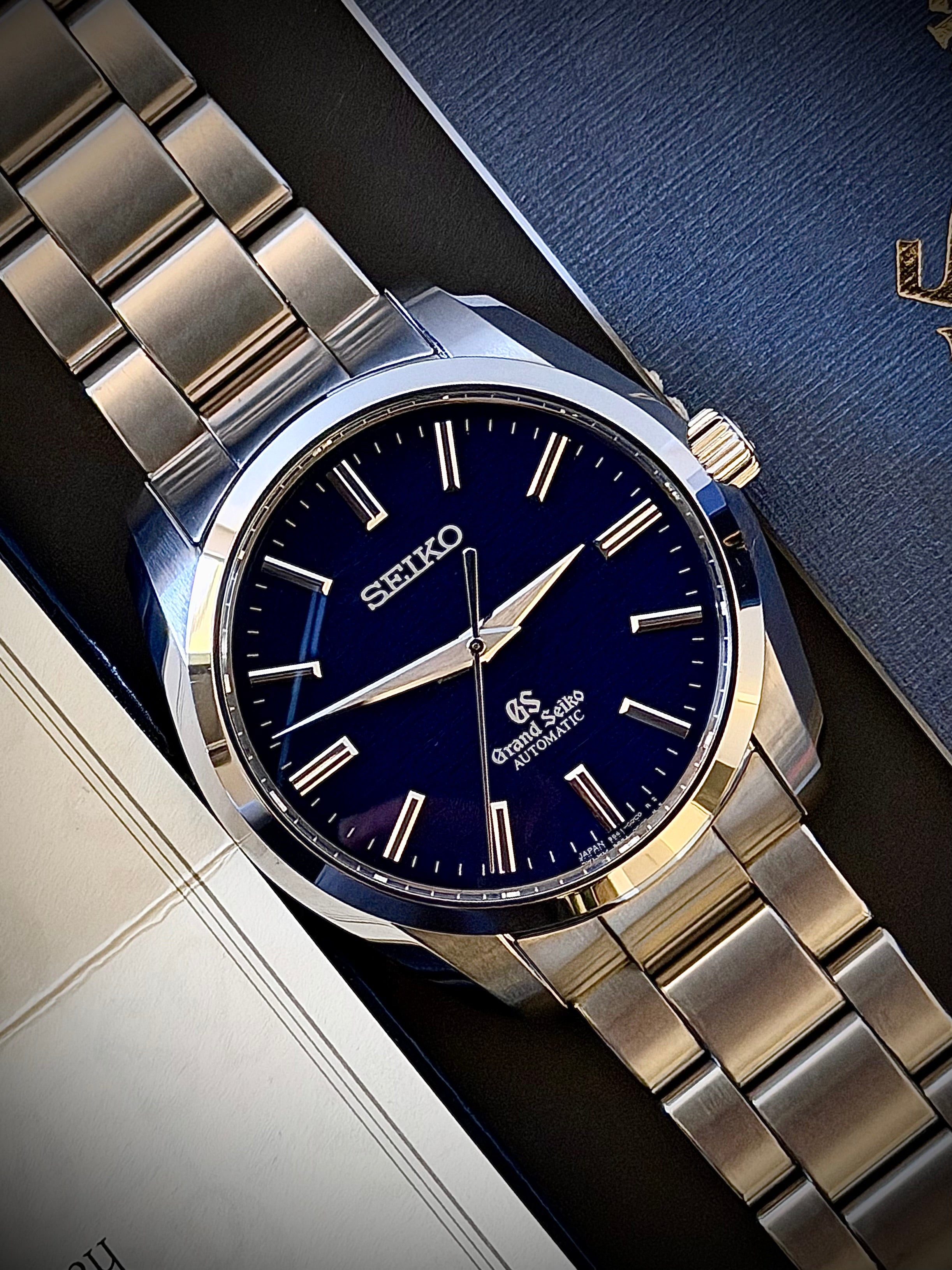 2015 GRAND SEIKO 55TH ANNIVERSARY LIMITED EDITION, SBGR097, NO. 462/500, FULL SET, INC GST