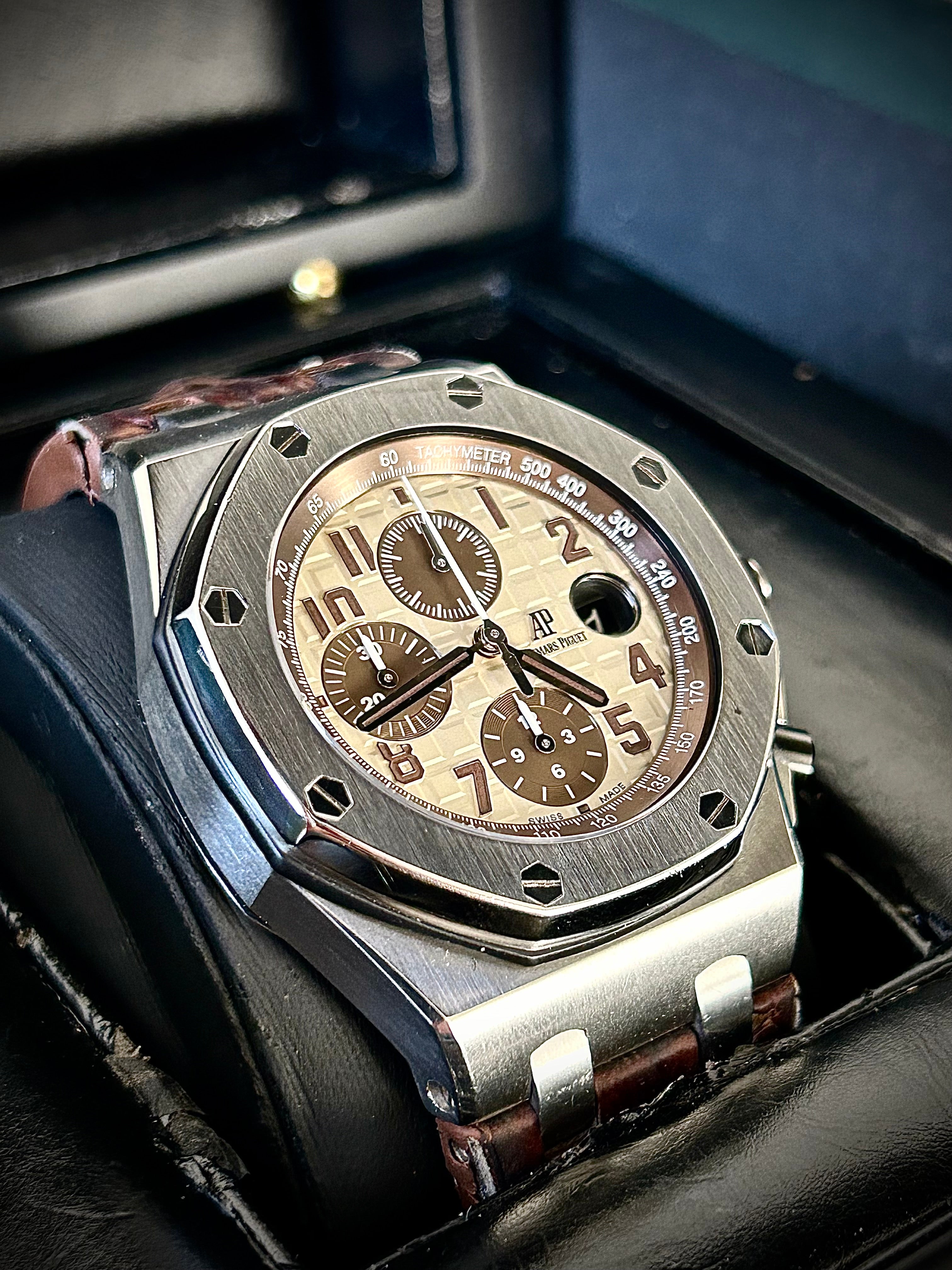 2015 AUDEMARS PIGUET ROYAL OAK OFFSHORE CHRONOGRAPH, “SAFARI” FULL SET, INC GST