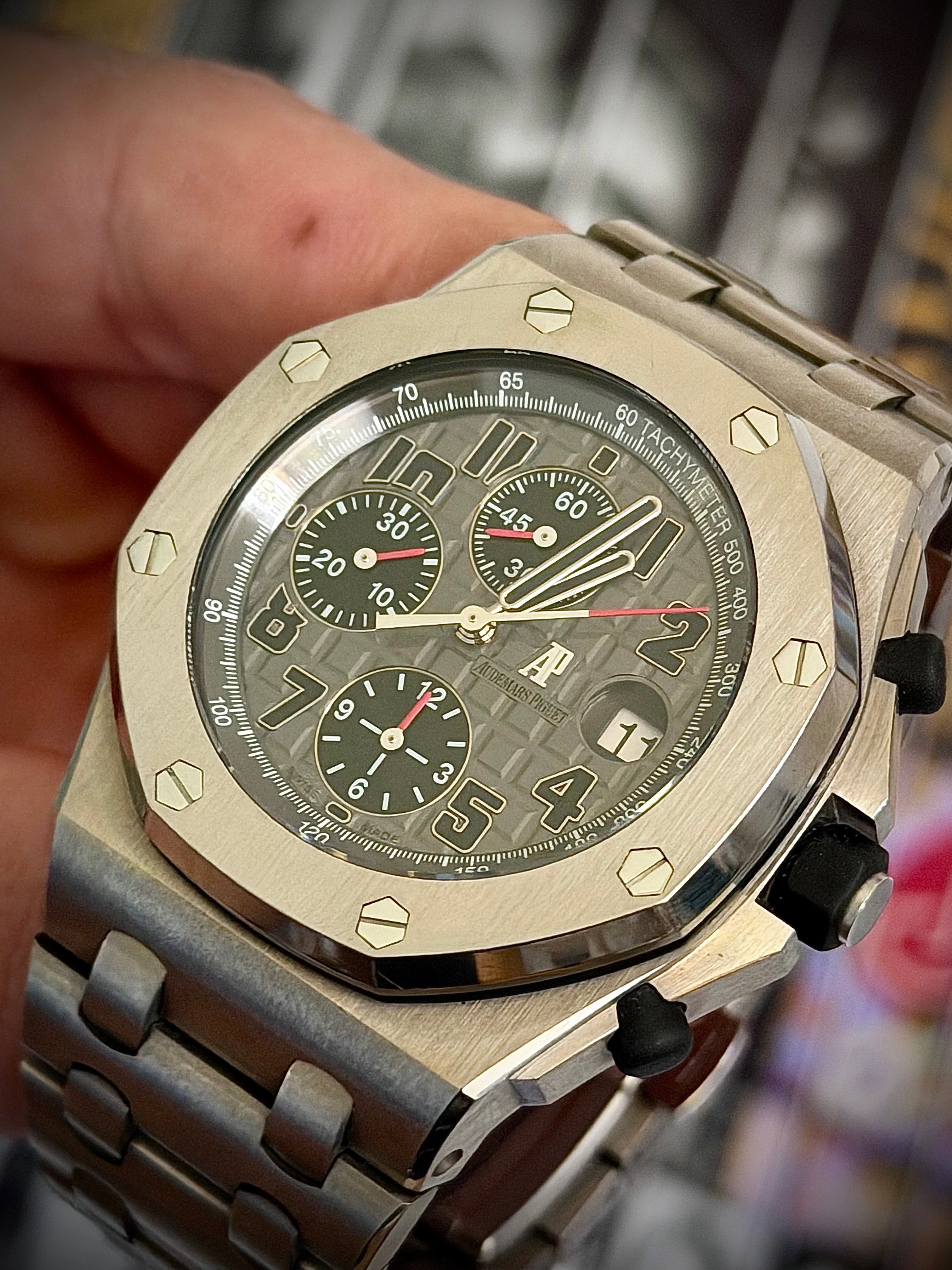 2013 AUDEMARS PIGUET ROYAL OAK OFFSHORE CHRONOGRAPH, 26170TI.OO.1000TI.01, TITANIUM BRACELET, FULL SET, INC GST