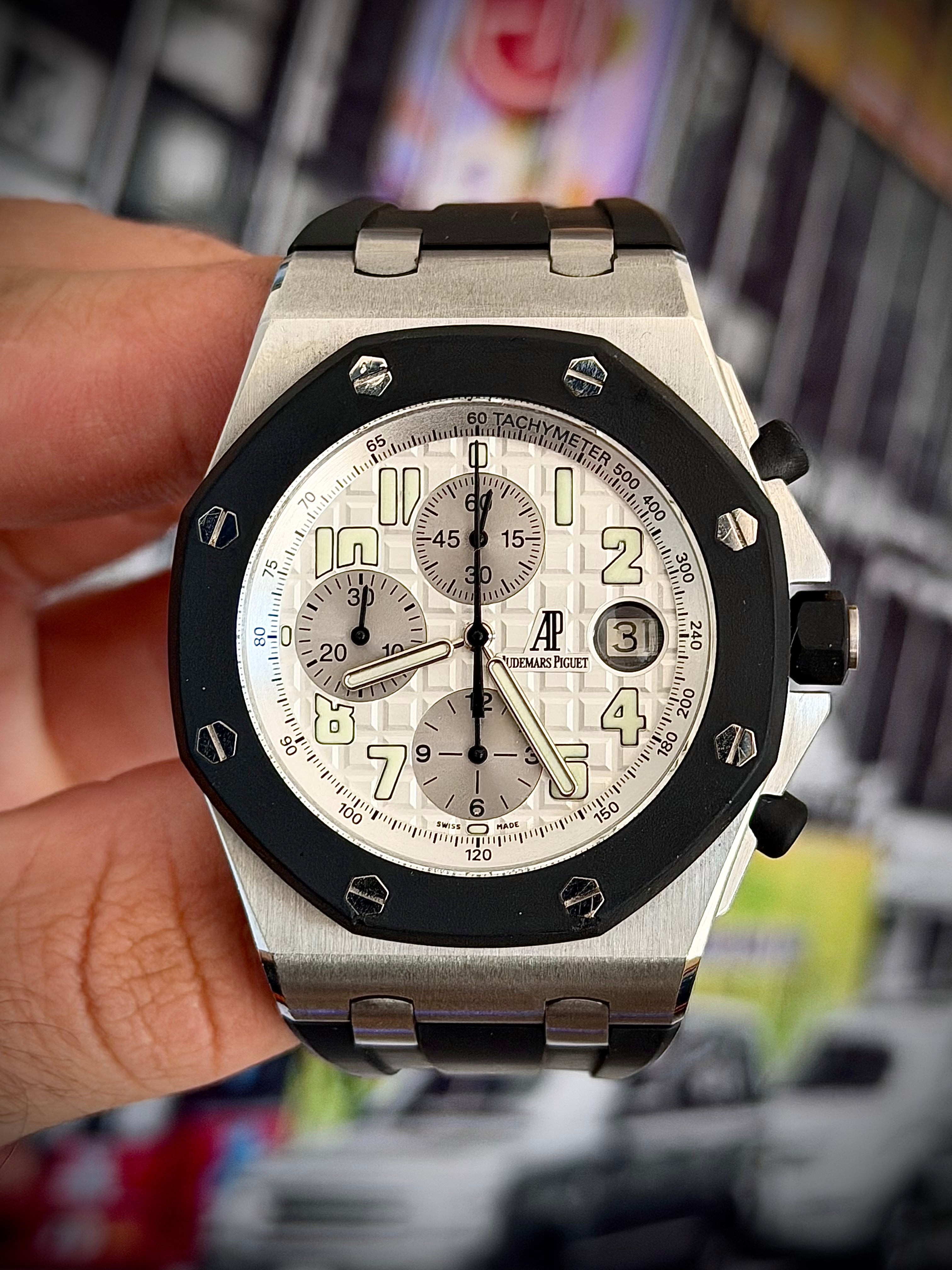 CIRCA 2014 AUDEMARS PIGUET ROYAL OAK OFFSHORE, 25940SK.00.D002CA.01.A, WATCH & AP SERVICE QUOTE, INC GST