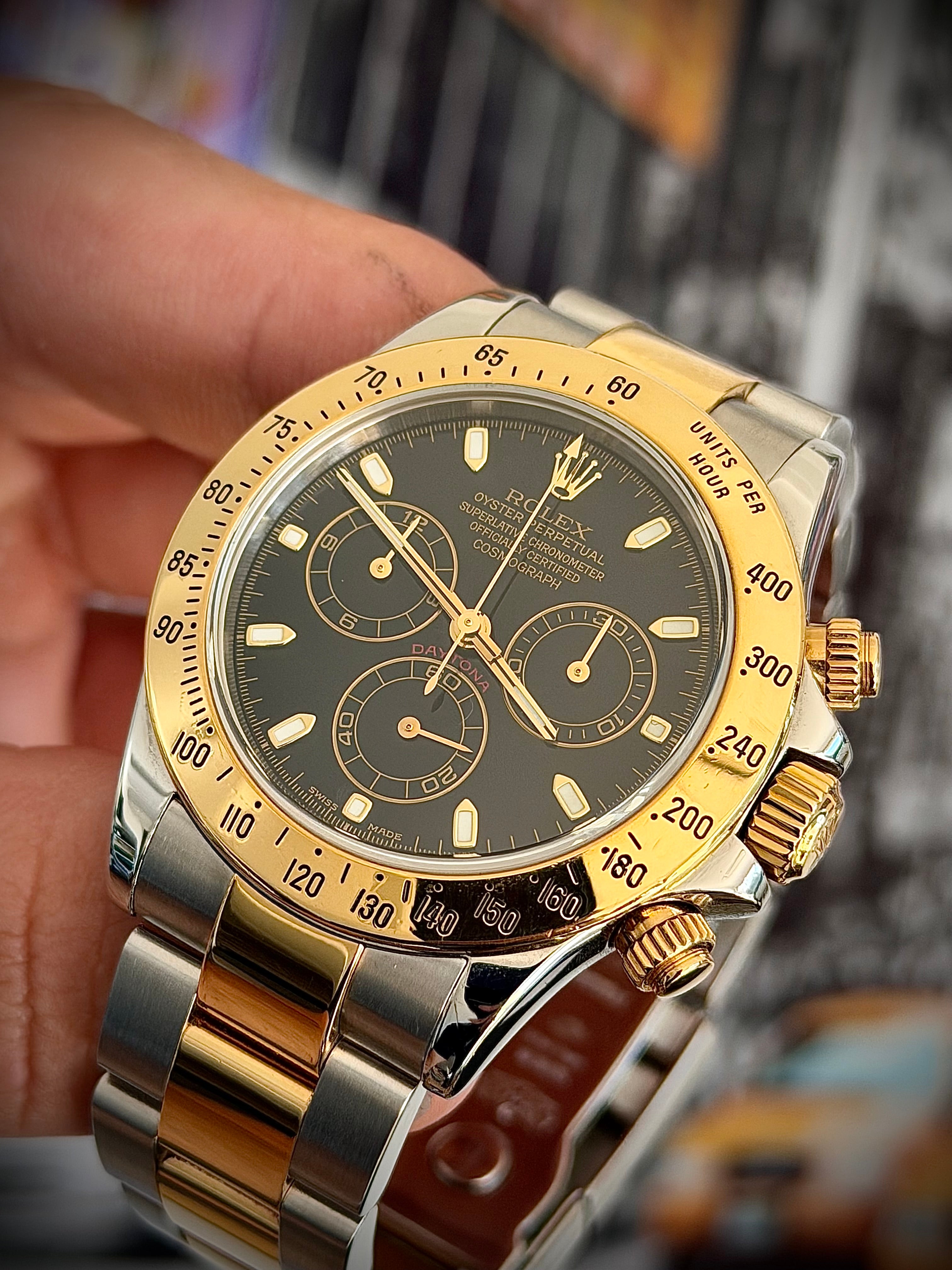 2003 ROLEX COSMOGRAPH DAYTONA, BLACK DIAL, TWO TONE, 116523, WATCH AND BOX, INC GST