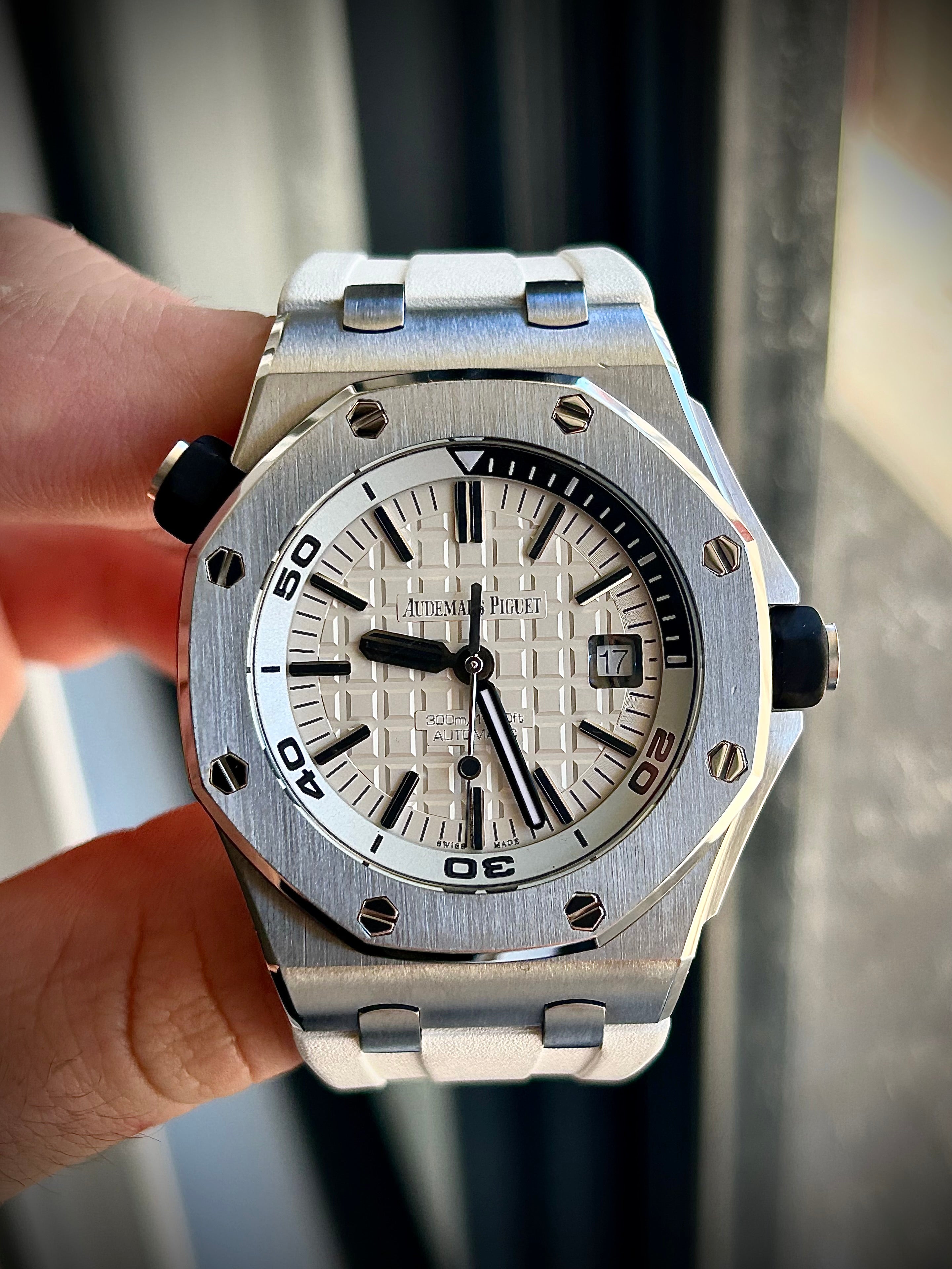 2016 AUDEMARS PIGUET ROYAL OAK OFFSHORE DIVER, FULLY SERVICED, FULL SET, INC GST