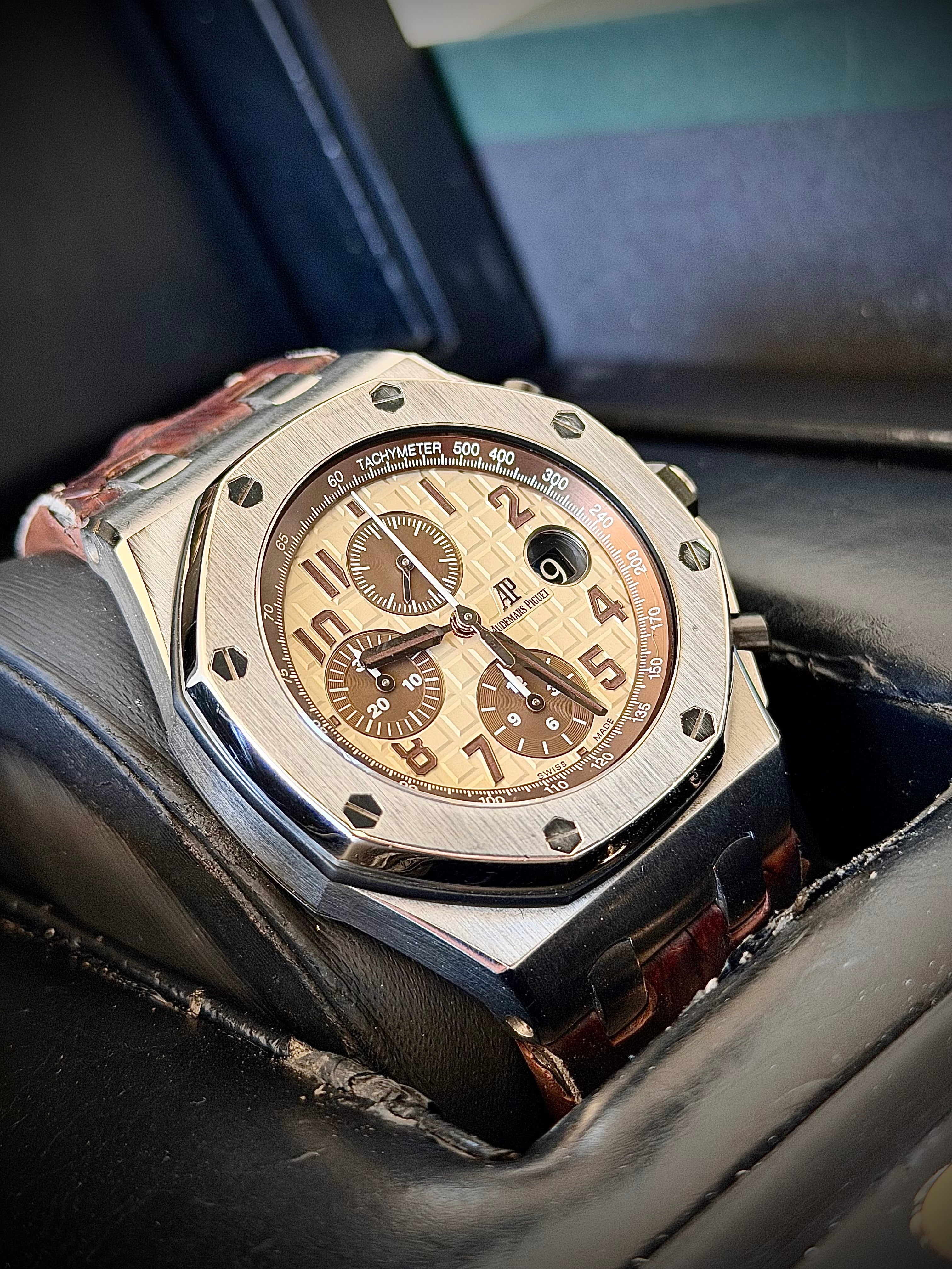 2015 AUDEMARS PIGUET ROYAL OAK OFFSHORE CHRONOGRAPH, “SAFARI” FULL SET, INC GST
