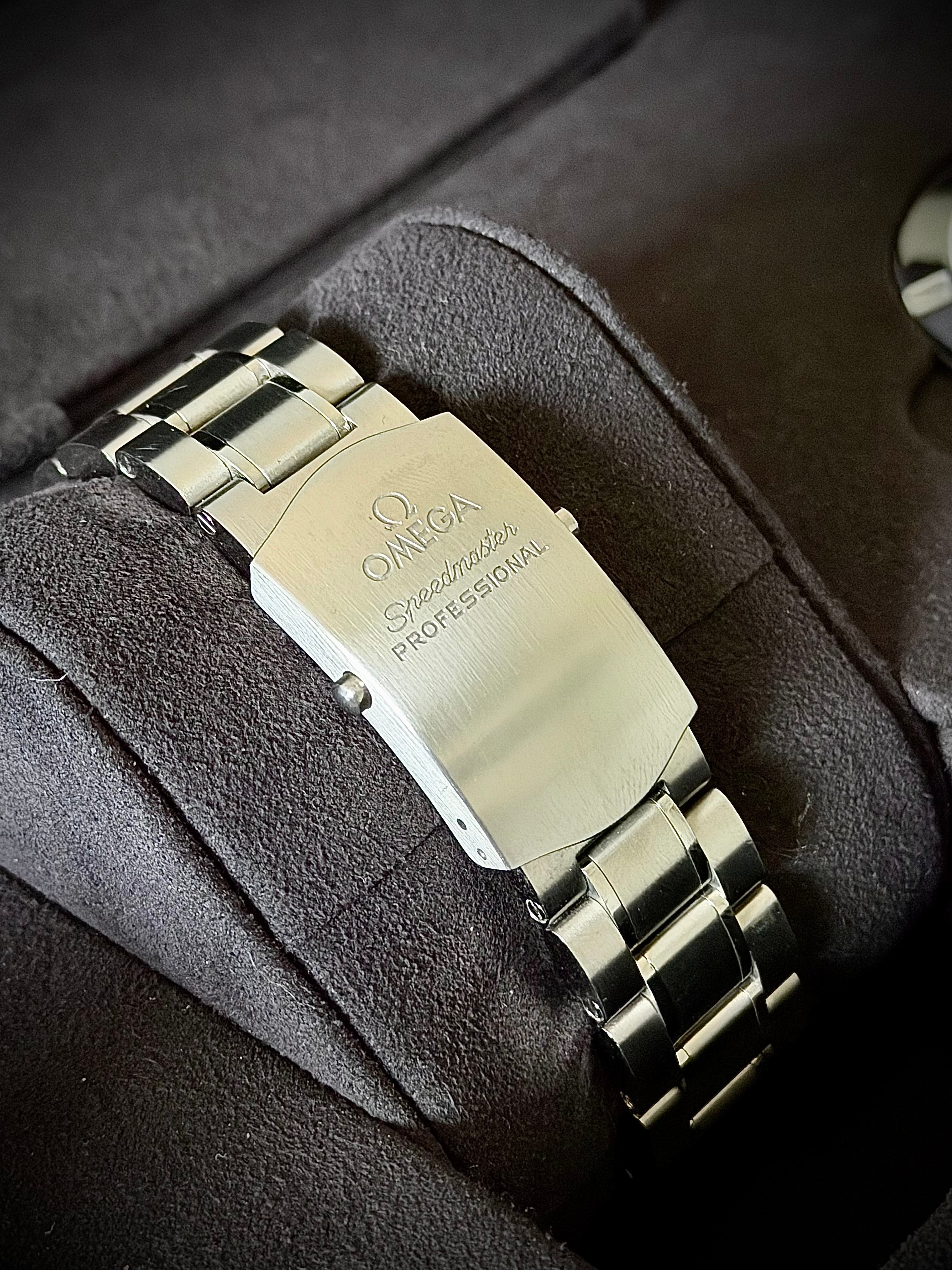 2021 OMEGA SPEEDMASTER PROFESSIONAL MOONWATCH, FULL SET, INC GST
