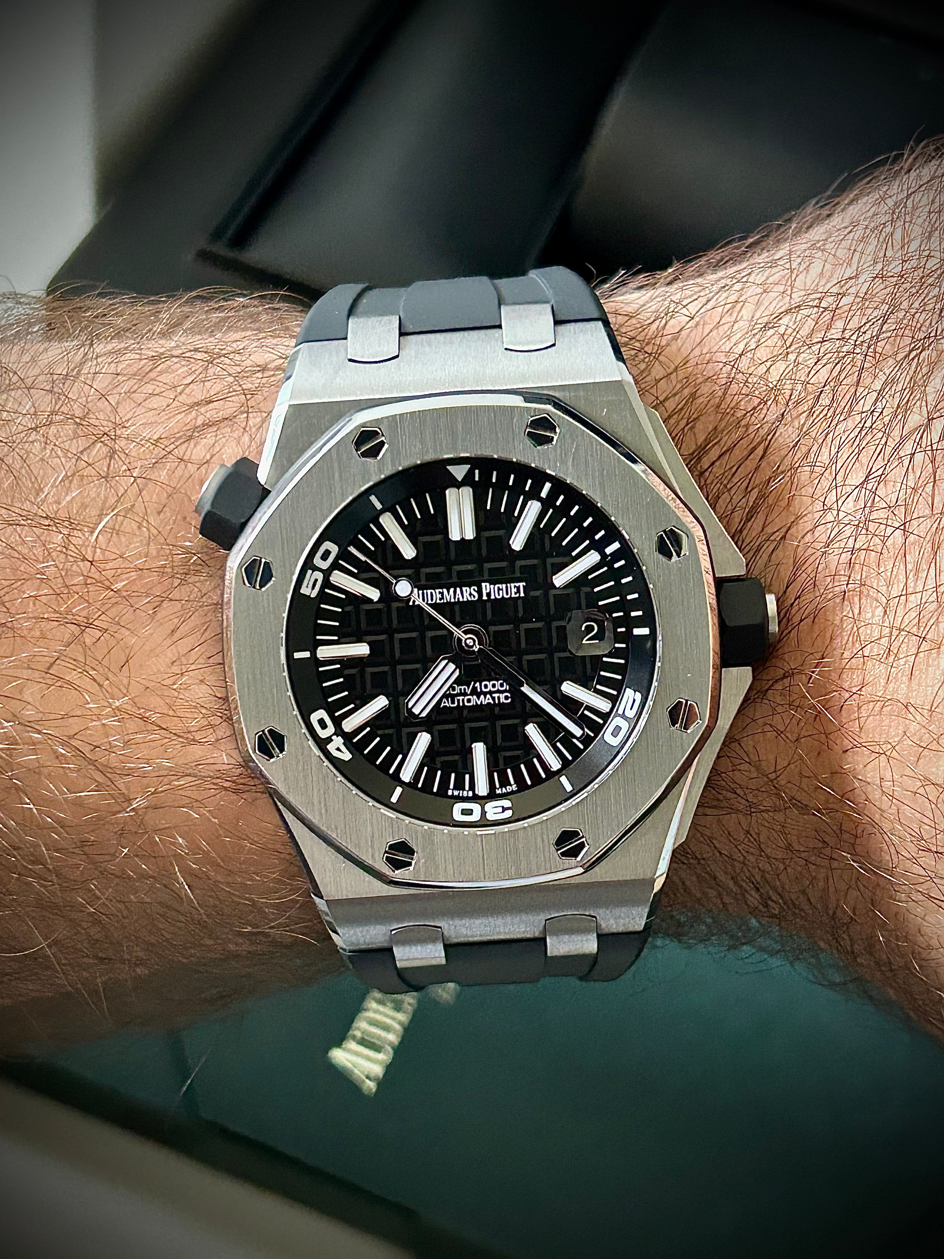 2021 AUDEMARS PIGUET ROYAL OAK OFFSHORE DIVER, 15710ST, BOX AND PAPERS INC GST