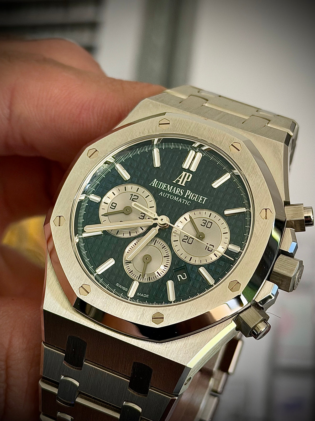 2020 AUDEMARS PIGUET ROYAL OAK SELFWINDING CHRONOGRAPH, 26331ST.OO.1220ST.01, BLUE DIAL, FULL SET, MINT CONDITION, INC GST