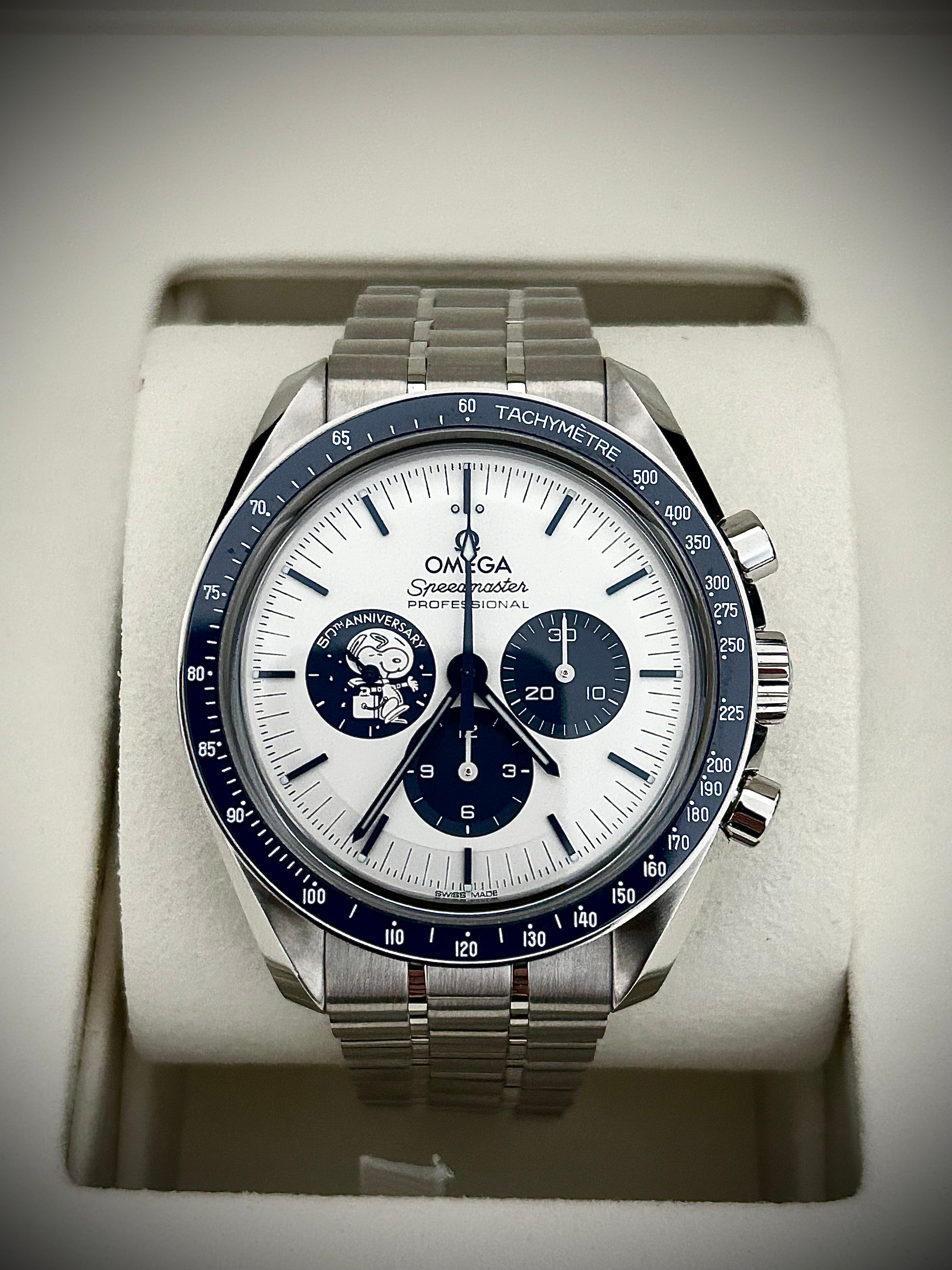 2024 OMEGA SPEEDMASTER SILVER SNOOPY, FULL SET, INC GST